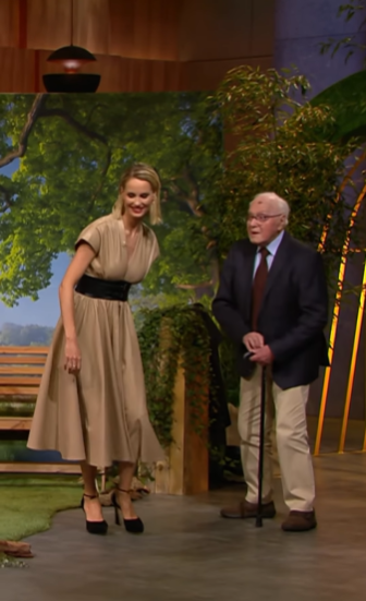 Eine Szene aus der "Hölle der Löwen"-Show | Quelle: instagram.com/diehoehlederloewen.vox/