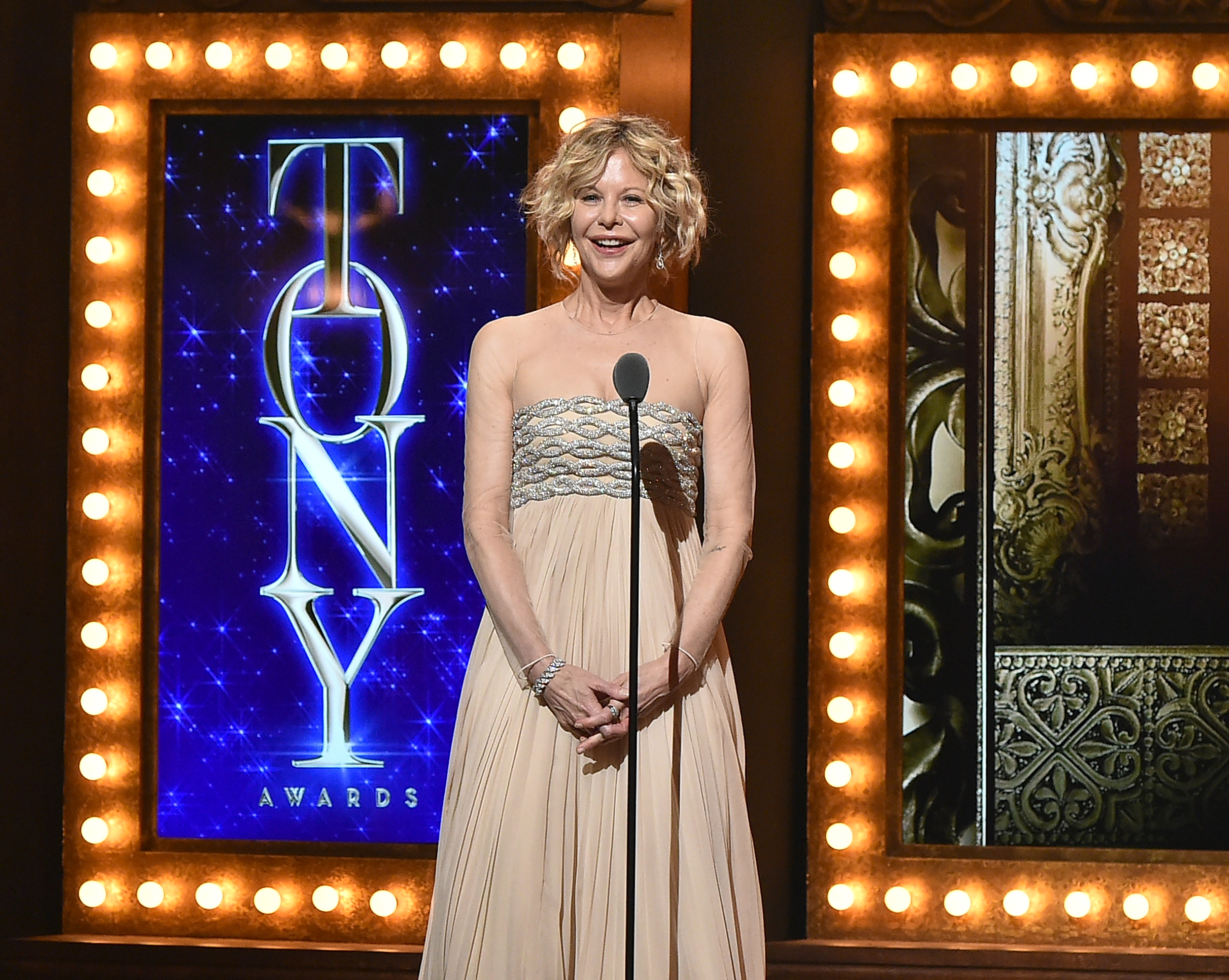 Meg Ryan besucht die 70th Annual Tony Awards am 12. Juni 2016 in New York City | Quelle: Getty Images
