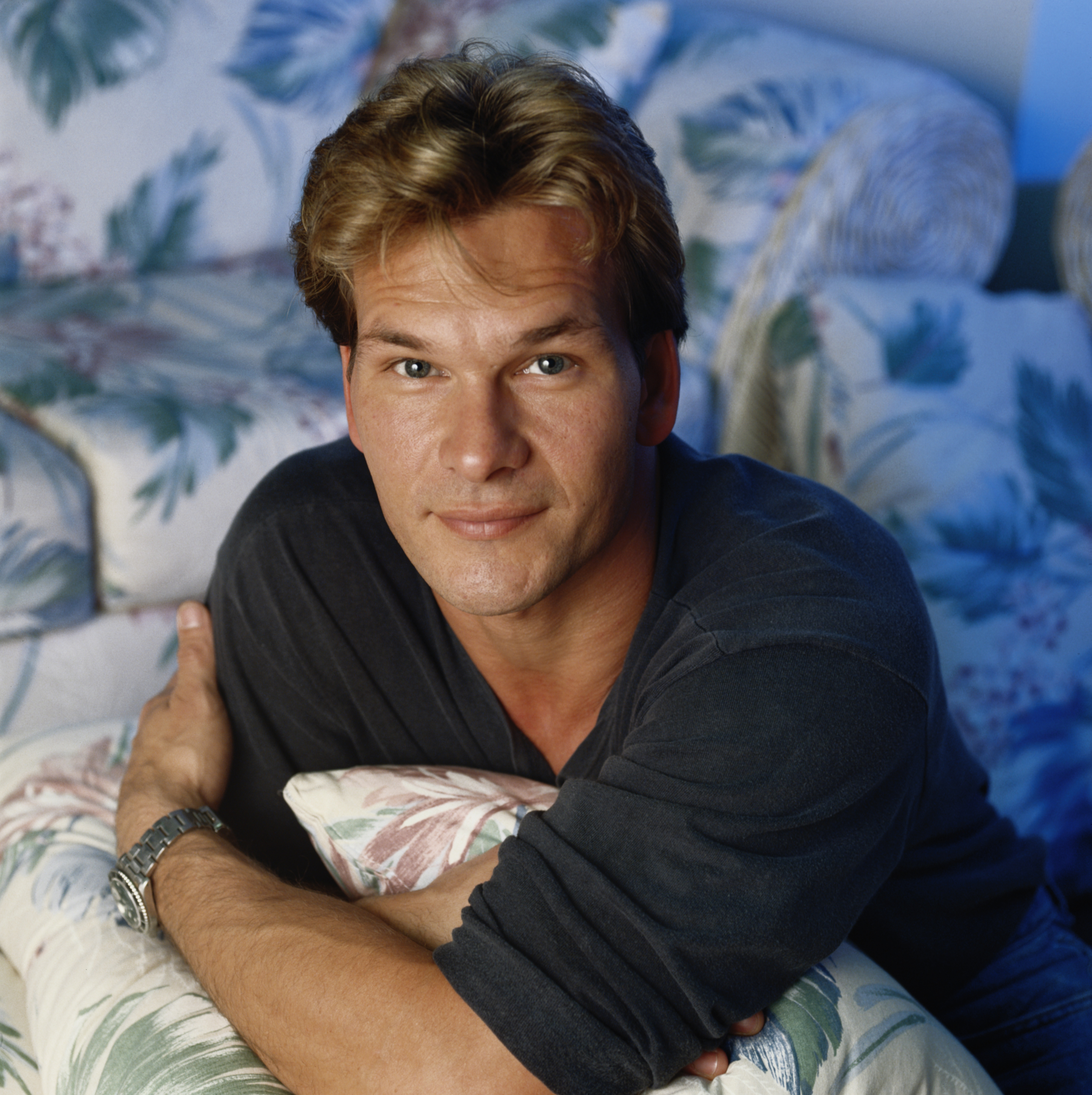 Patrick Swayze, fotografiert am 1. Januar 1990 | Quelle: Getty Images