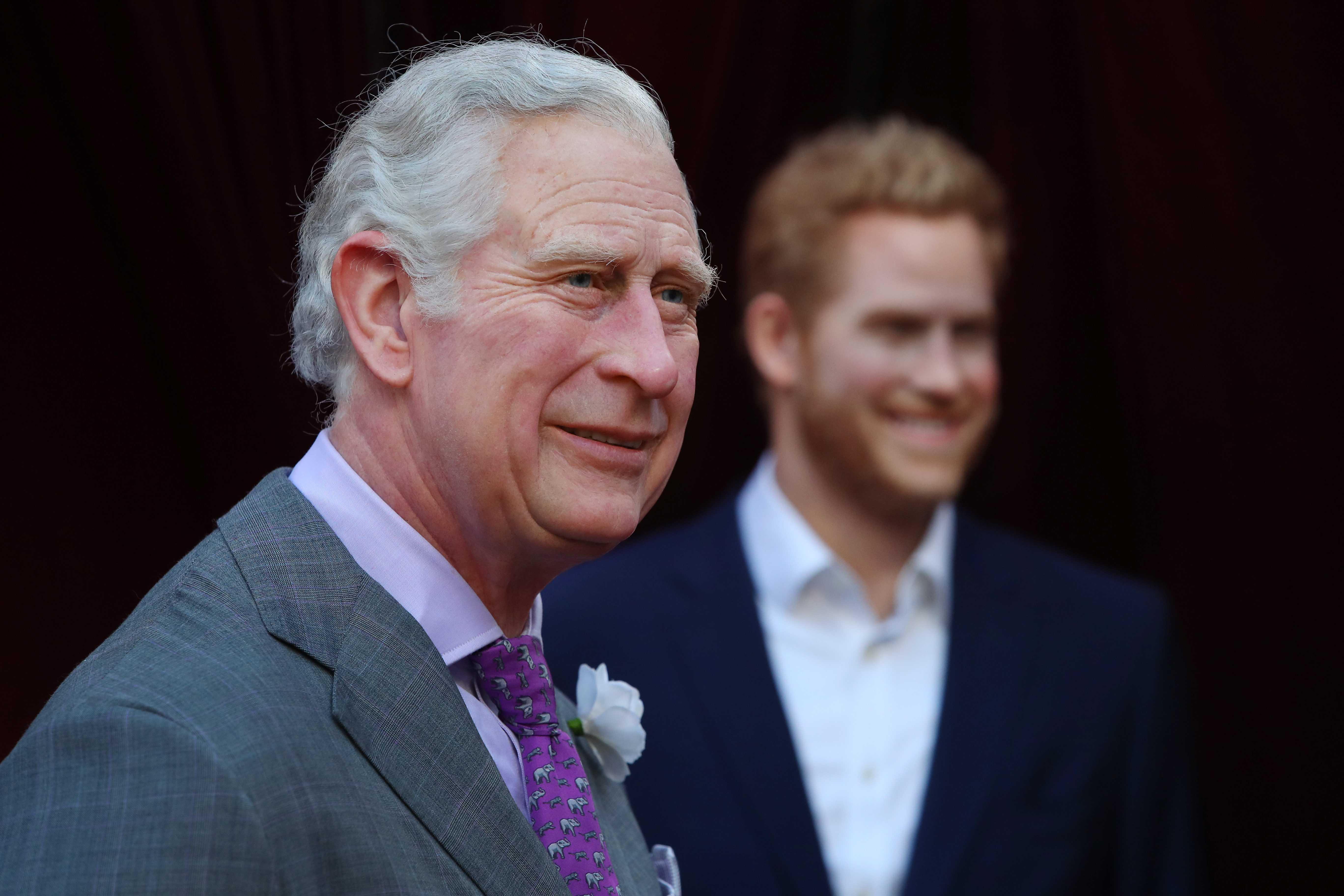 Harrys Verbindung zur Monarchie ist nicht nur persönlicher Natur. Als Fünfter in der Thronfolge nimmt er nach wie vor einen offiziellen Platz in der Thronfolge ein, was seiner öffentlichen Rolle in Großbritannien eine zusätzliche Ebene königlicher Bedeutung verleiht. | Quelle: Getty Images
