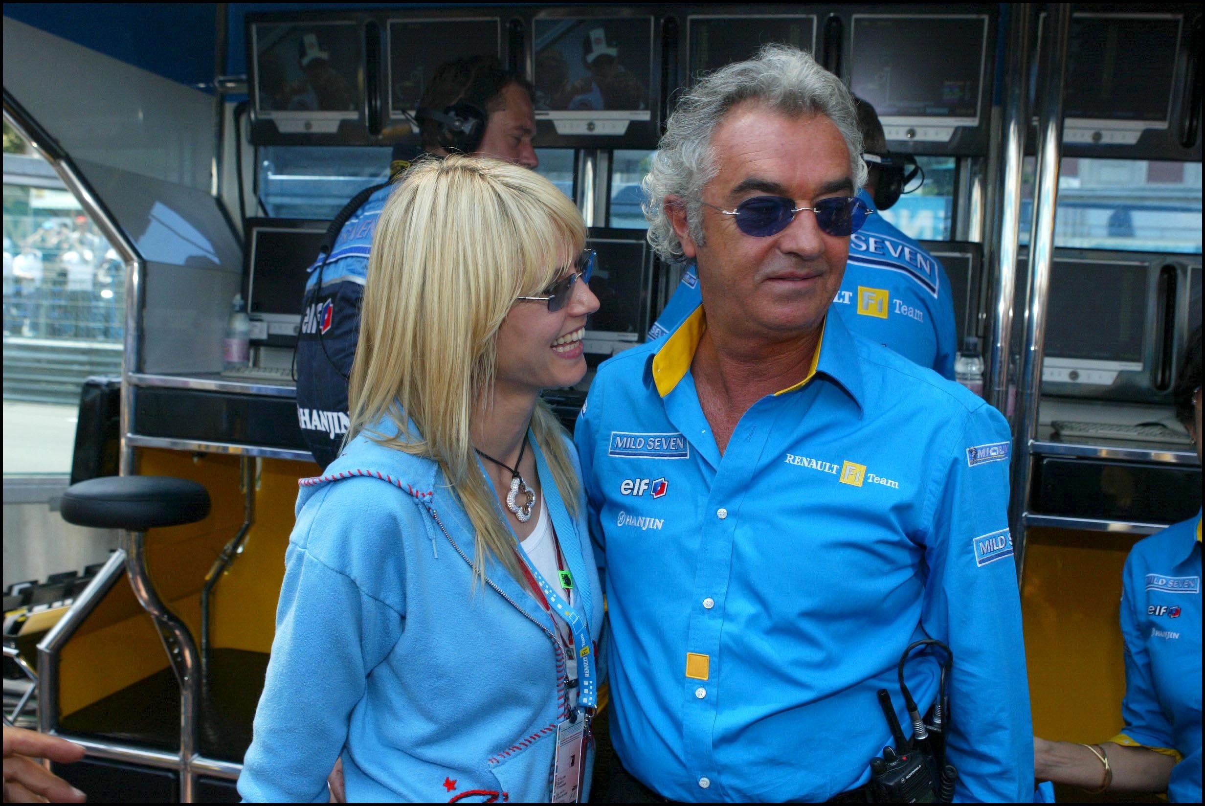 Flavio Briatore und Model Heidi Klum in Monaco am 01. Juni 2003 | Quelle: Getty Images