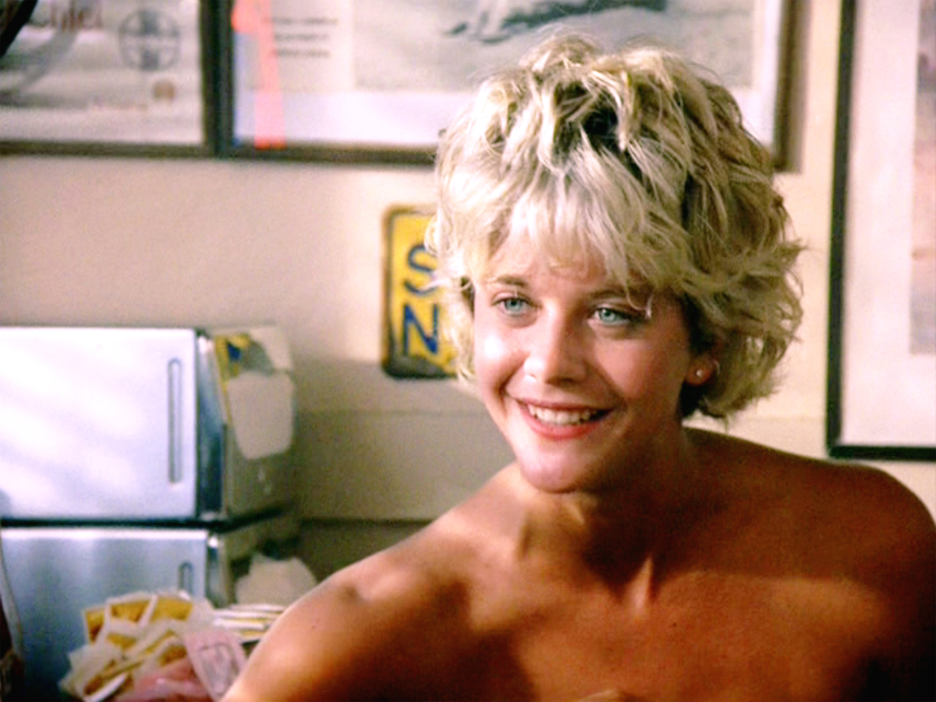 Meg Ryan am Set von "Top Gun", 1986 | Quelle: Getty Images