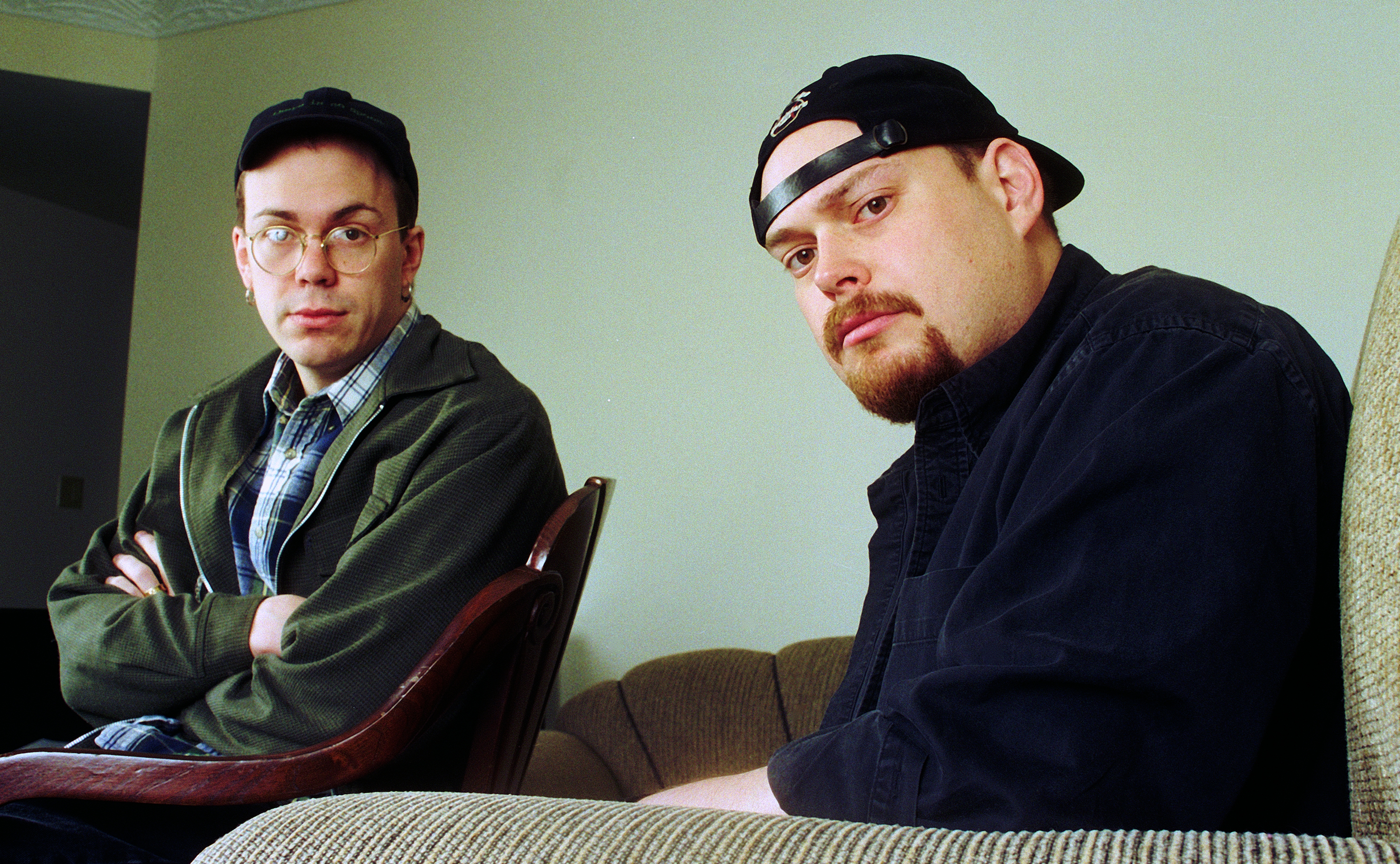 Larry Wachowski und Andy Wachowski, fotografiert am 26. März 1999 in Los Angeles, Kalifornien. | Quelle: Getty Images