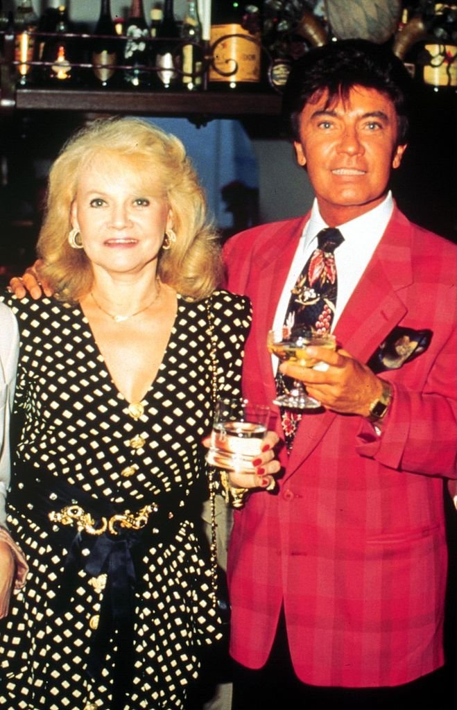 Rex Gildo, Ehefrau Marion Gildo, "Goldene;Schallplatten-Verleihung" | Quelle: Peter Bischoff/Getty Images)