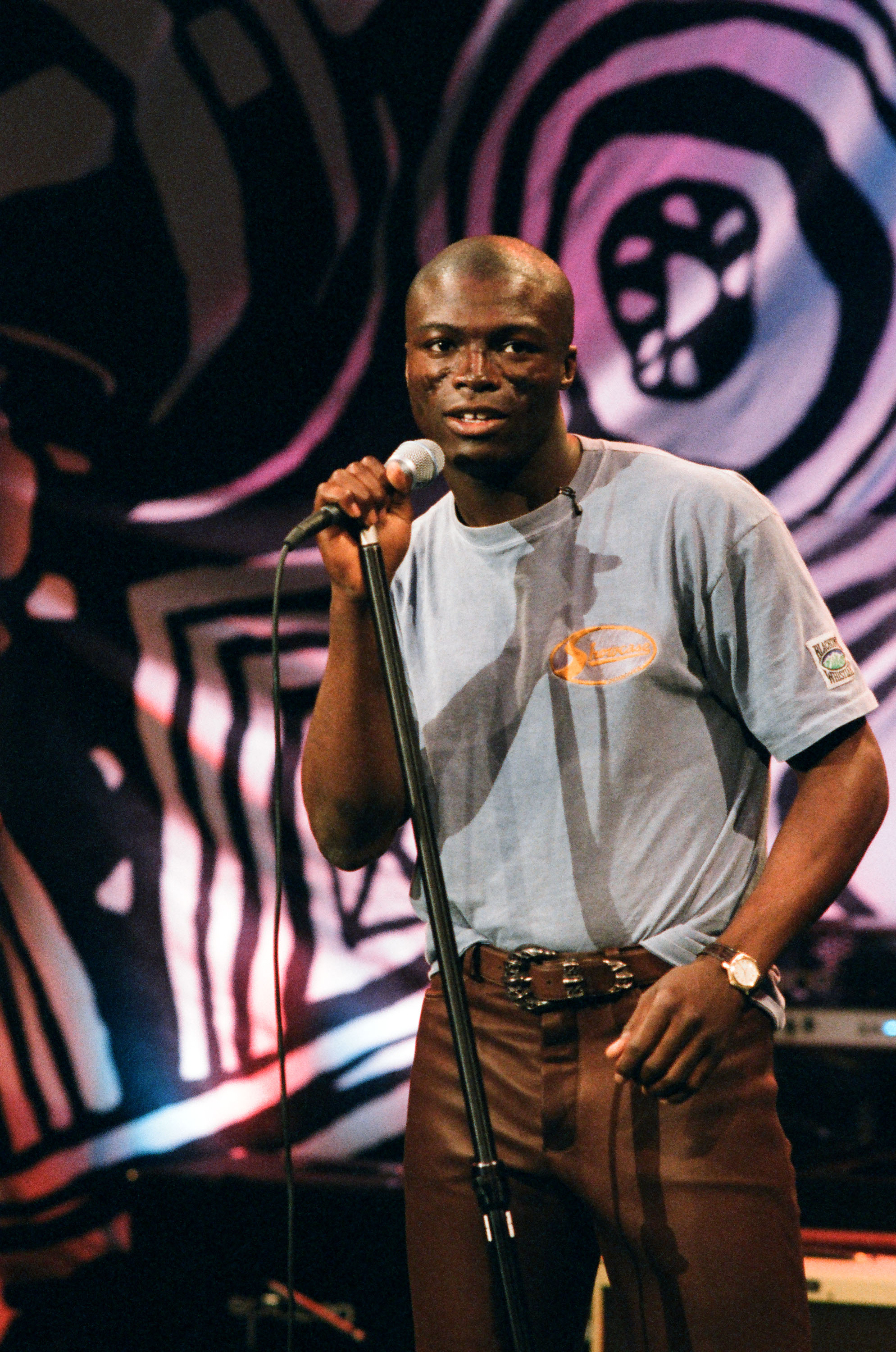 Seal am 8. Februar 1995 in der "Tonight Show with Jay Leno" | Quelle: Getty Images