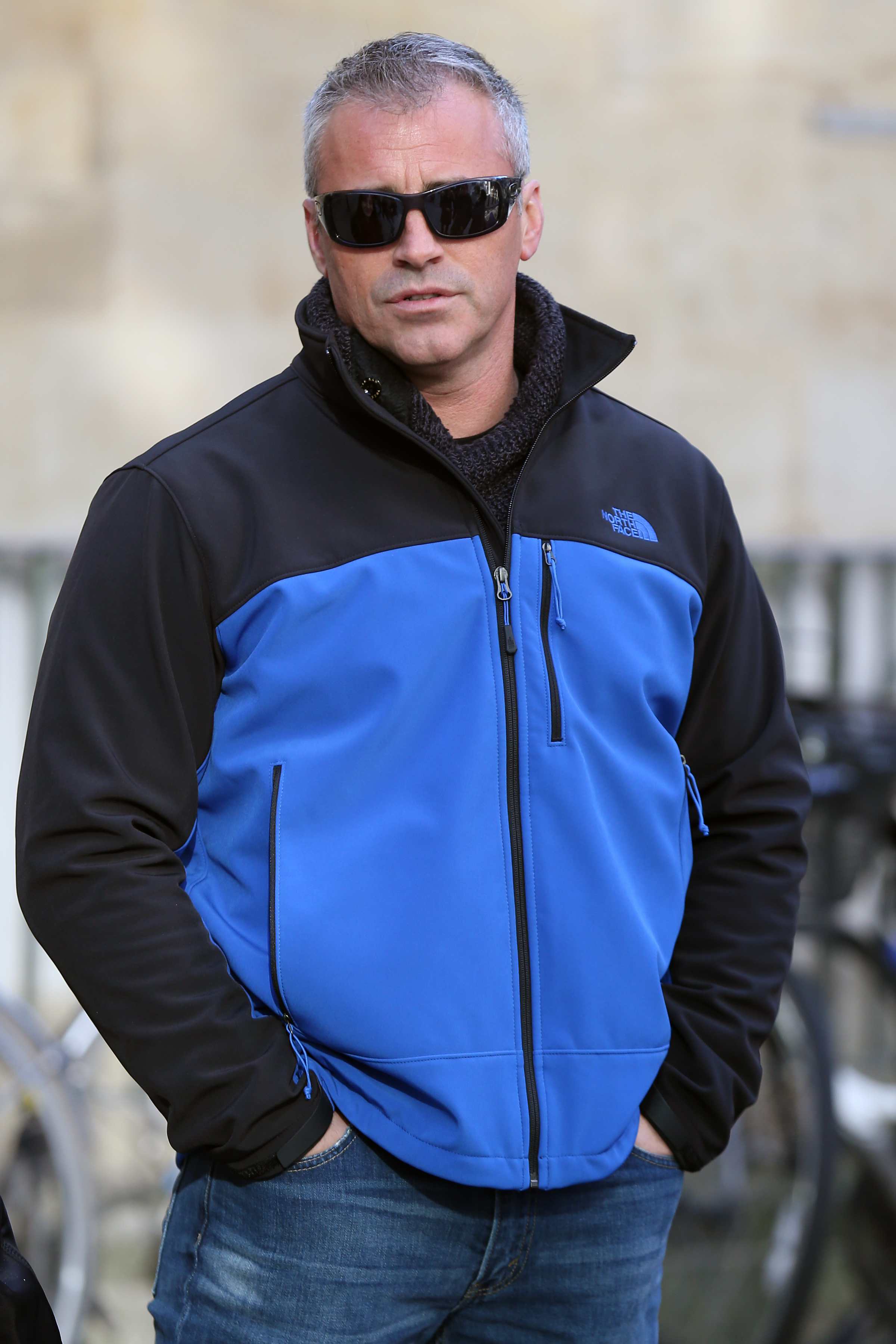 Matt LeBlanc bei den Dreharbeiten zu "Top Gear" am 19. Februar 2016 in London, England. | Quelle: Getty Images