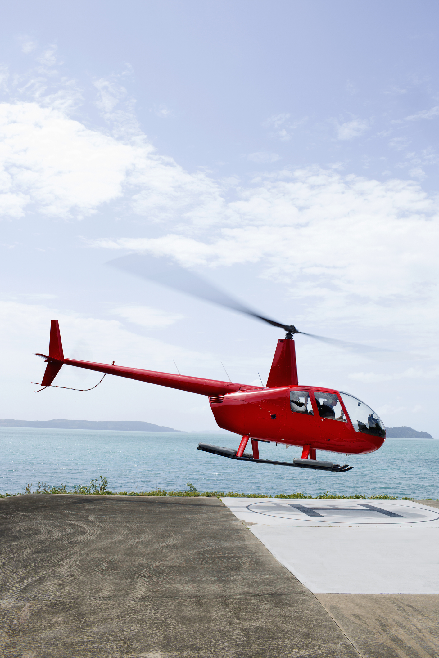 Helicopter leaving island.| Source: Getty Images Hubschrauber verlässt die Insel.| Quelle: Getty Images