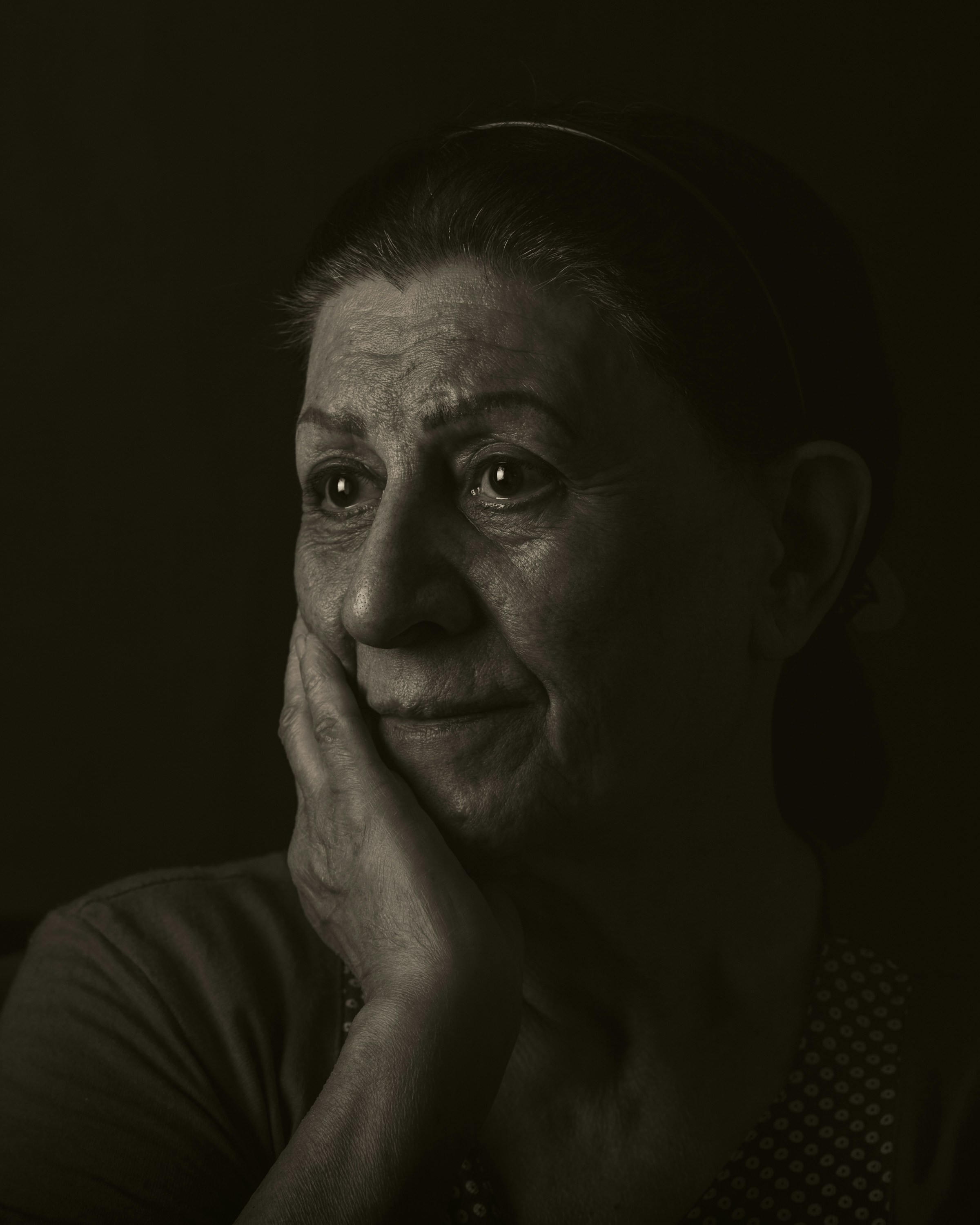 Eine Frau unter Tränen | Quelle: Unsplash