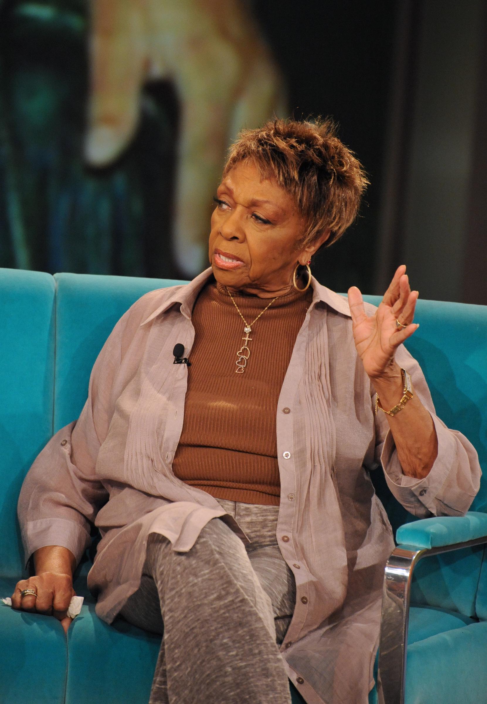 Cissy Houston bei "The View" am 12. Februar 2013 | Quelle: Getty Images