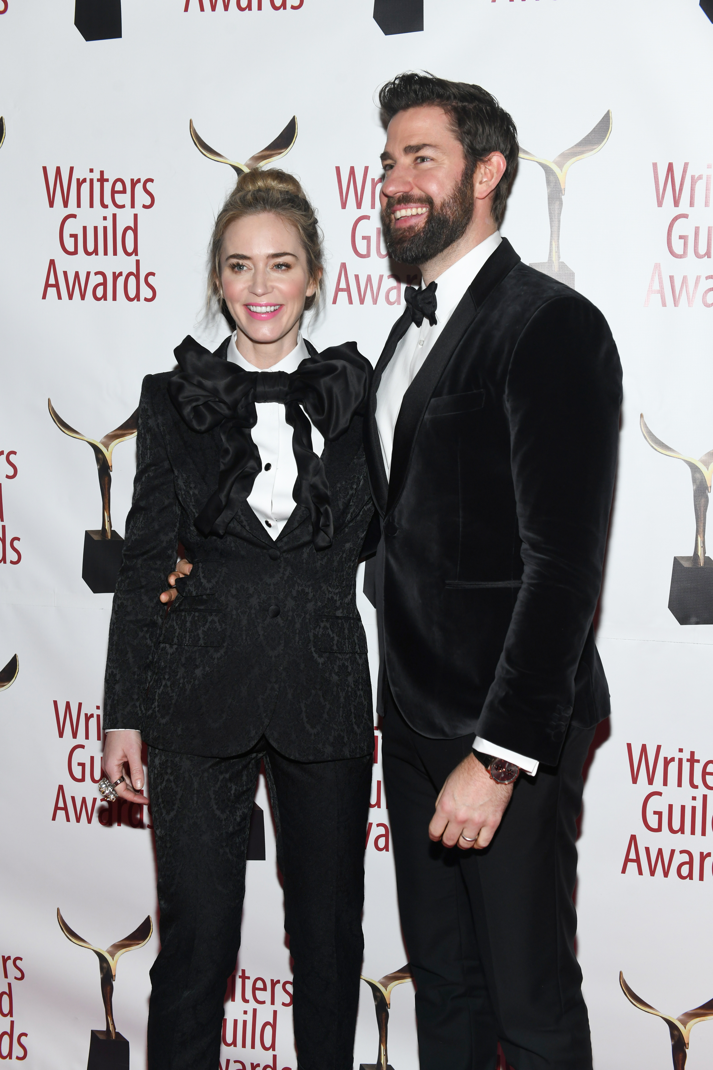 Emily Blunt und John Krasinski besuchen die 71st Annual Writers Guild Awards New York Ceremony im Edison Ballroom in New York City, am 17. Februar 2019. | Quelle: Getty Images