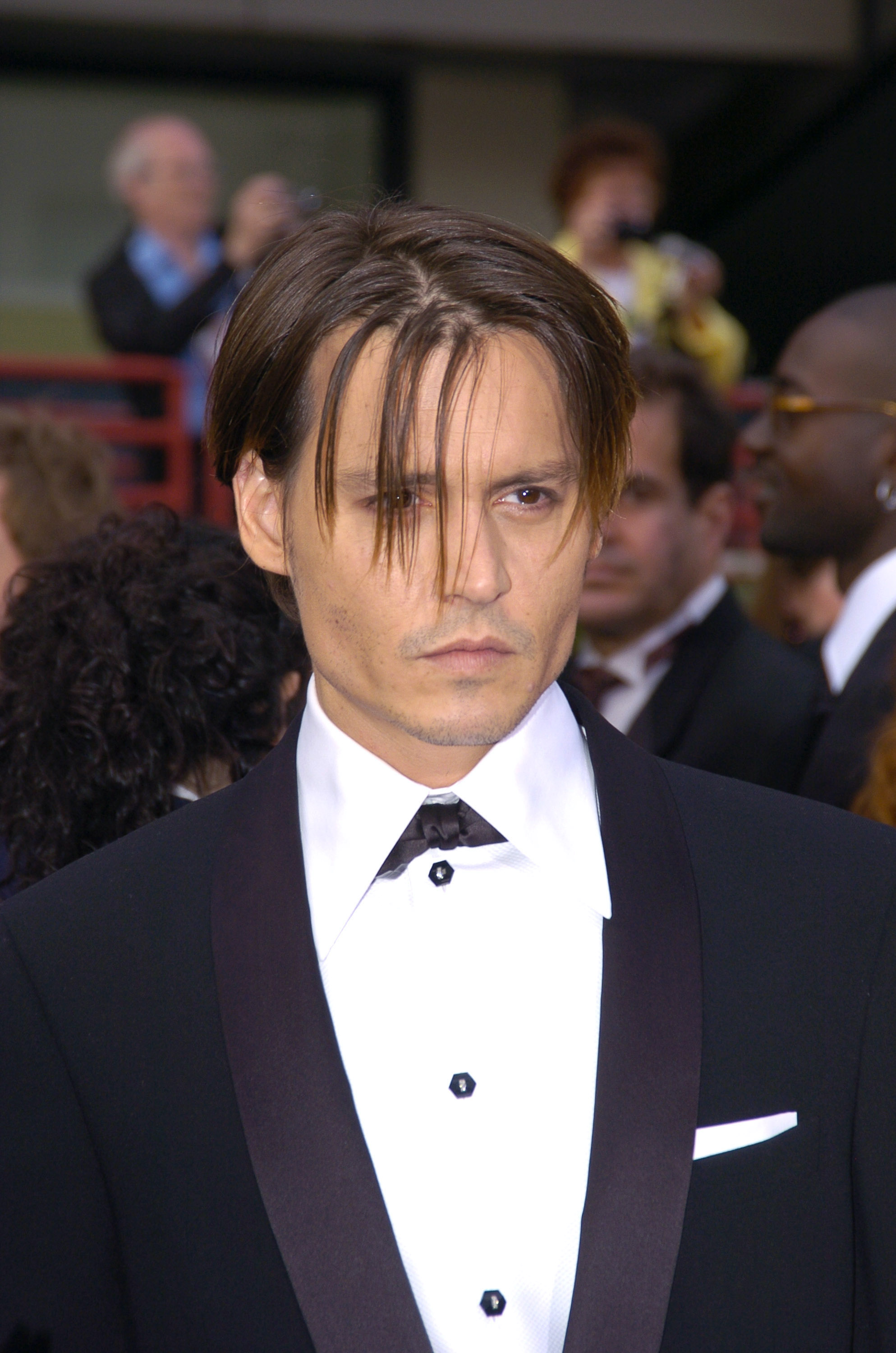 Johnny Depp bei den 76th Annual Academy Awards in Hollywood, Kalifornien am 29. Februar 2004 | Quelle: Getty Images