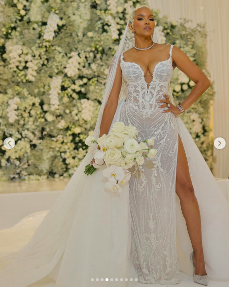 LeToya Luckett posiert für ein Foto an ihrem Hochzeitstag, gepostet am 1. August 2024 | Quelle: Instagram/letoyaluckett