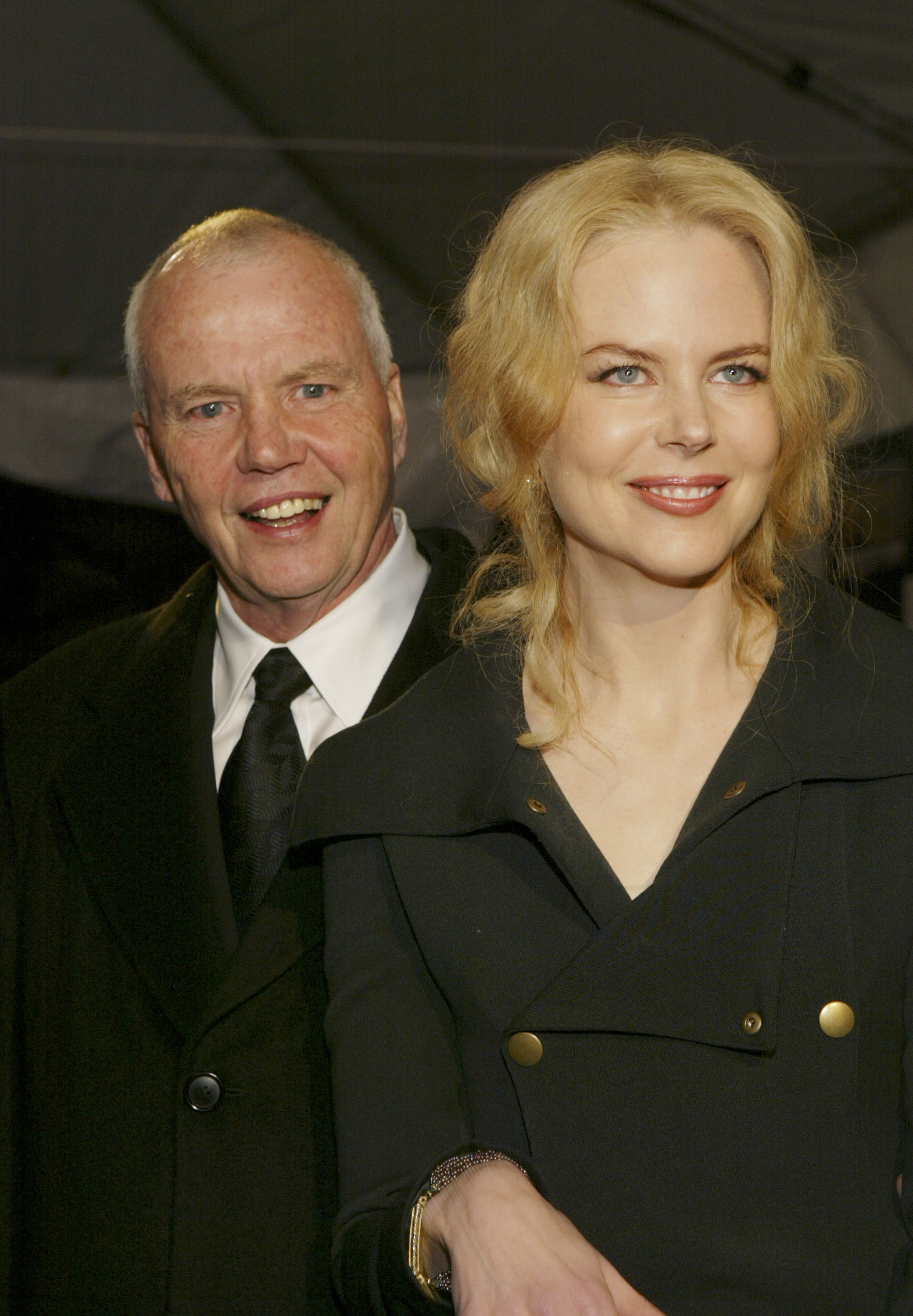 Nicoles Beitrag zum Vatertag enthielt ein Foto aus ihrer Kindheit mit ihrem Vater Antony. Das Bild spiegelte einen Aspekt der Botschaft wider, die sie damit vermitteln wollte: die Würdigung eines Elternteils, der in ihrem Leben nach wie vor eine wichtige Rolle spielt. | Quelle: Getty Images