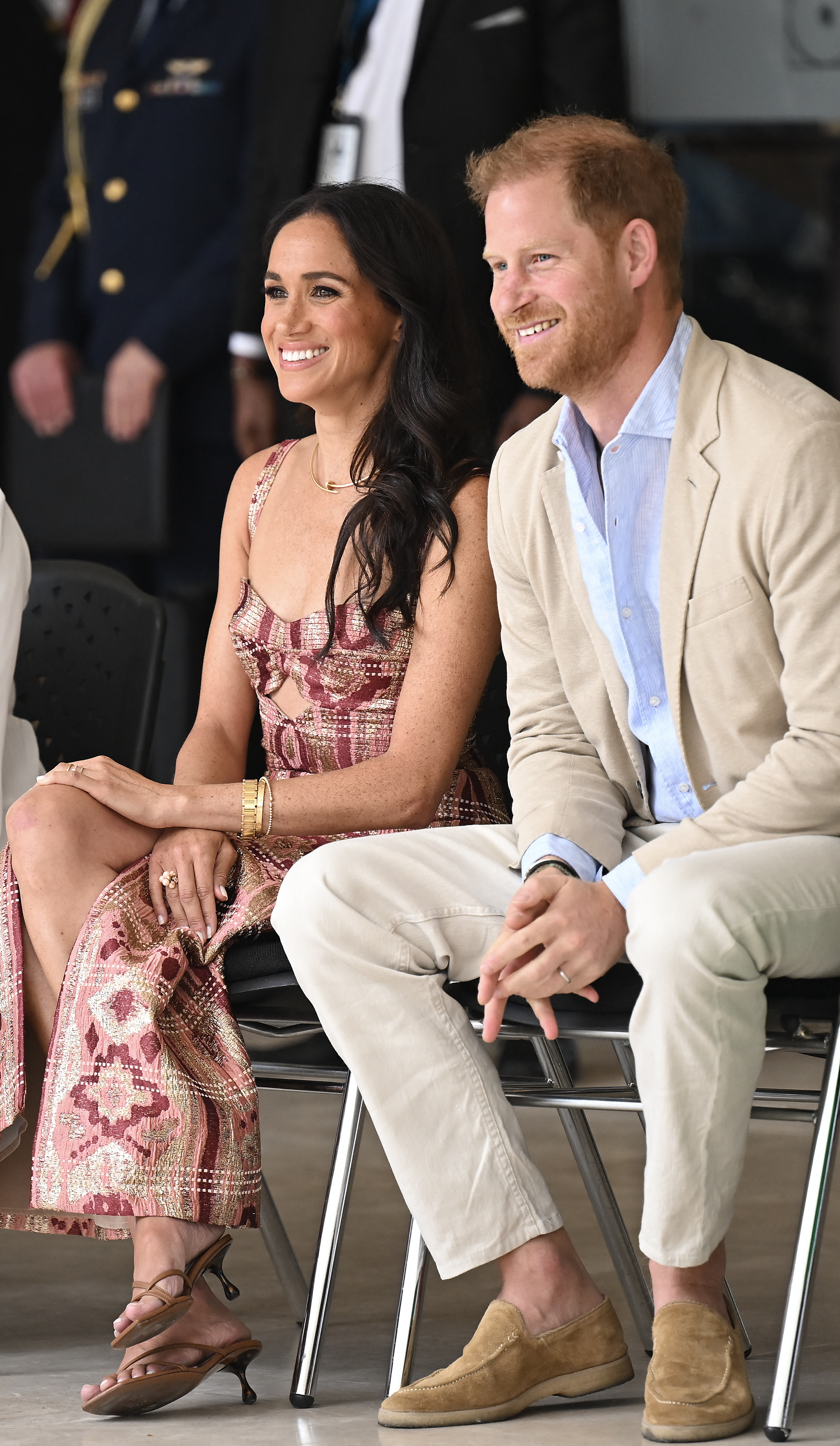 Prinz Harry und Meghan Markle während ihrer Kolumbien-Tournee am 15. August 2024 fotografiert. | Quelle: Getty Images