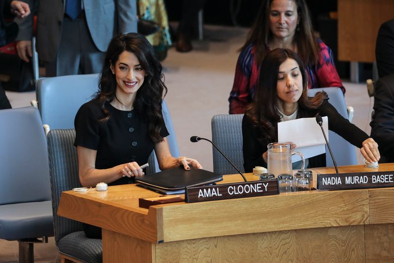 Amal Clooney und Nadia Murad Basee bei einer Sitzung des Sicherheitsrats der Vereinten Nationen im UN-Hauptquartier in New York City am 23. April 2019 | Quelle: Getty Images