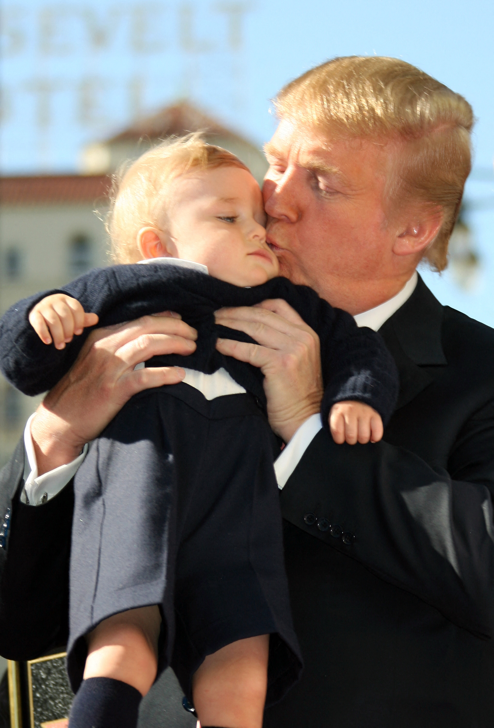 Barron und Donald Trump, fotografiert am 16. Januar 2007. | Quelle: Getty Images