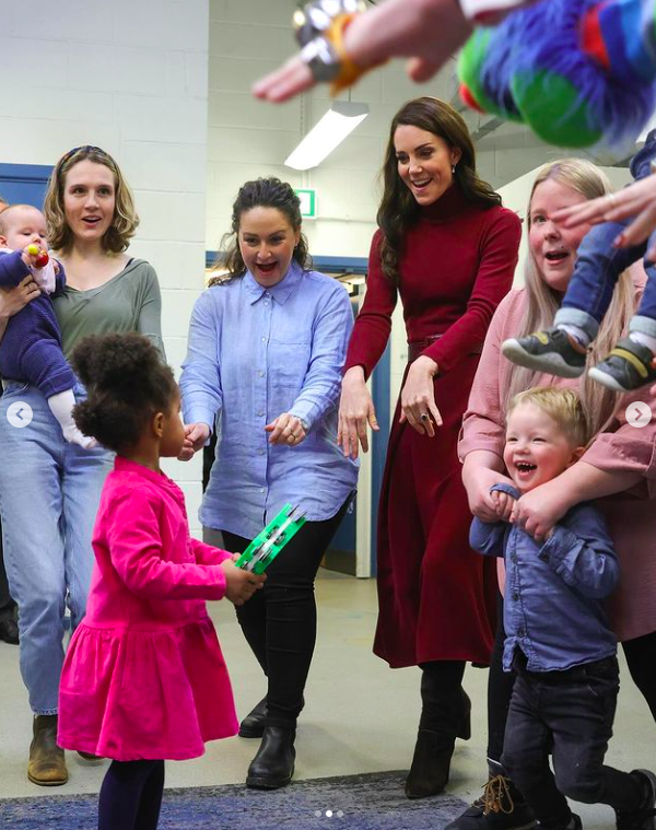 Prinzessin Catherine im Gespräch mit Kindern und Eltern, gepostet am 12. Mai 2024 | Quelle: Instagram/earlychildhood
