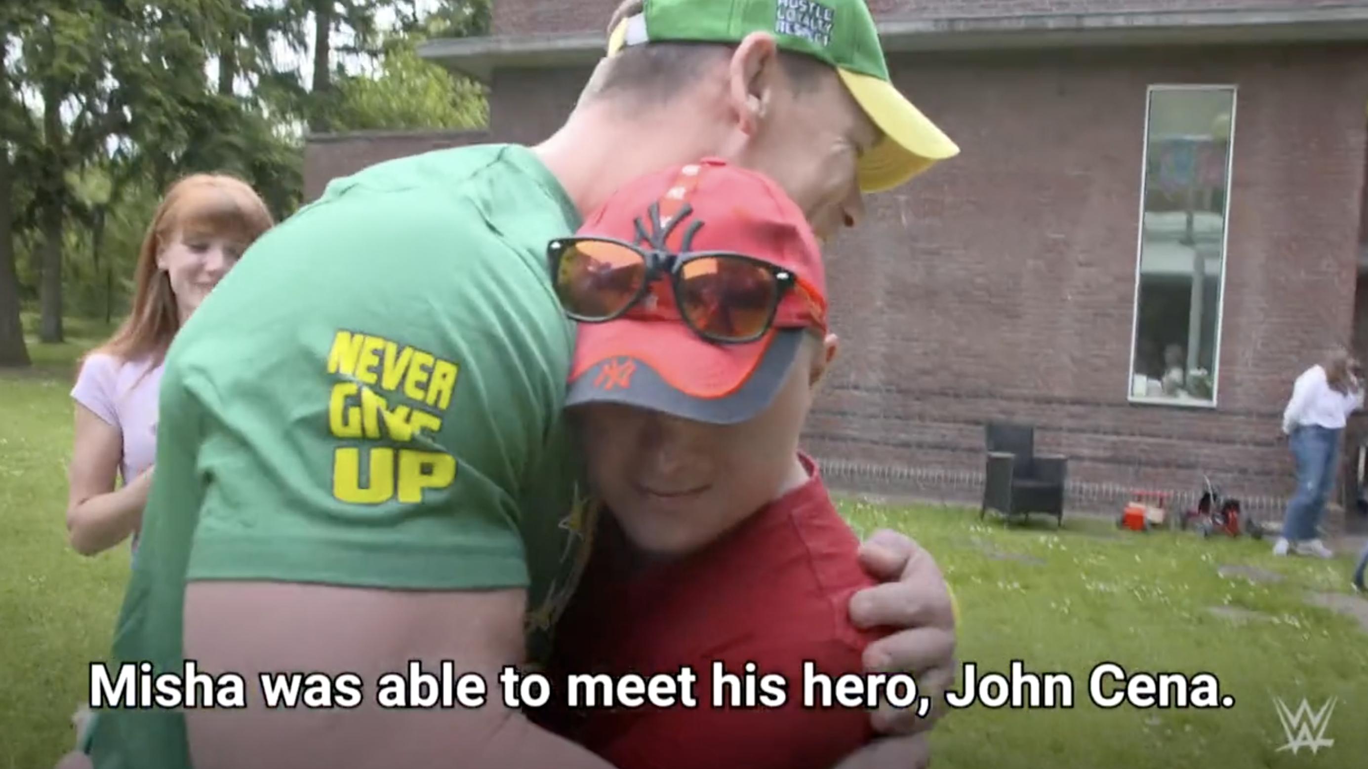 John Cena und Misha Rohozyn | Quelle: X/WWE