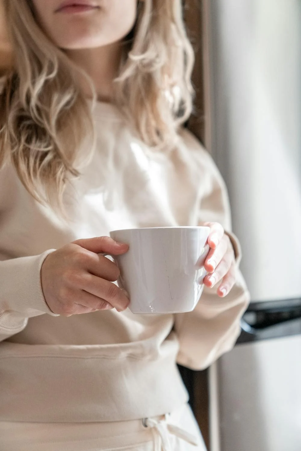 Eine Frau in der Küche | Quelle: Pexels