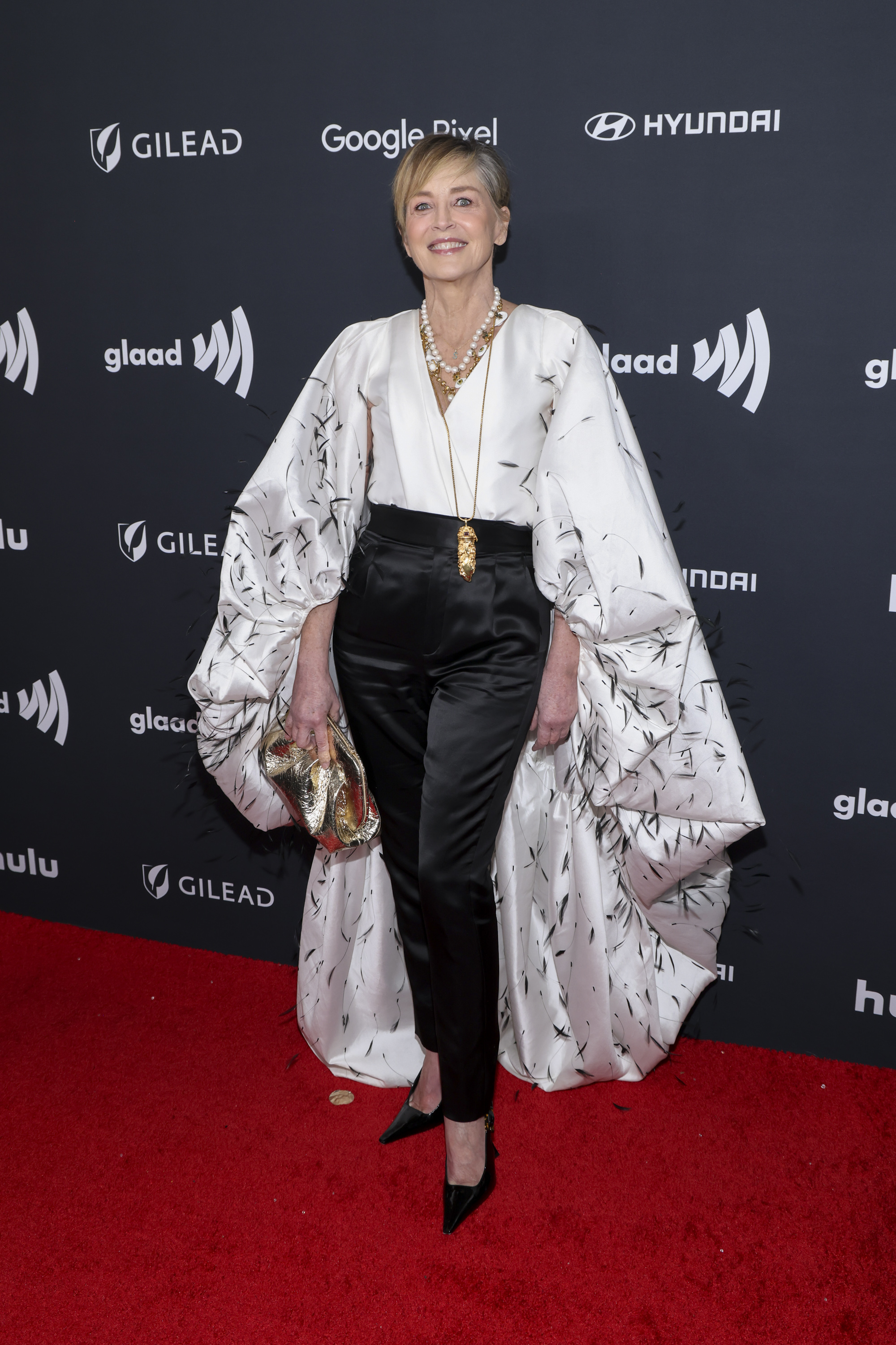 Sharon Stone bei den 35th Annual GLAAD Media Awards in Beverly Hills, Kalifornien, am 14. März 2024. | Quelle: Getty Images