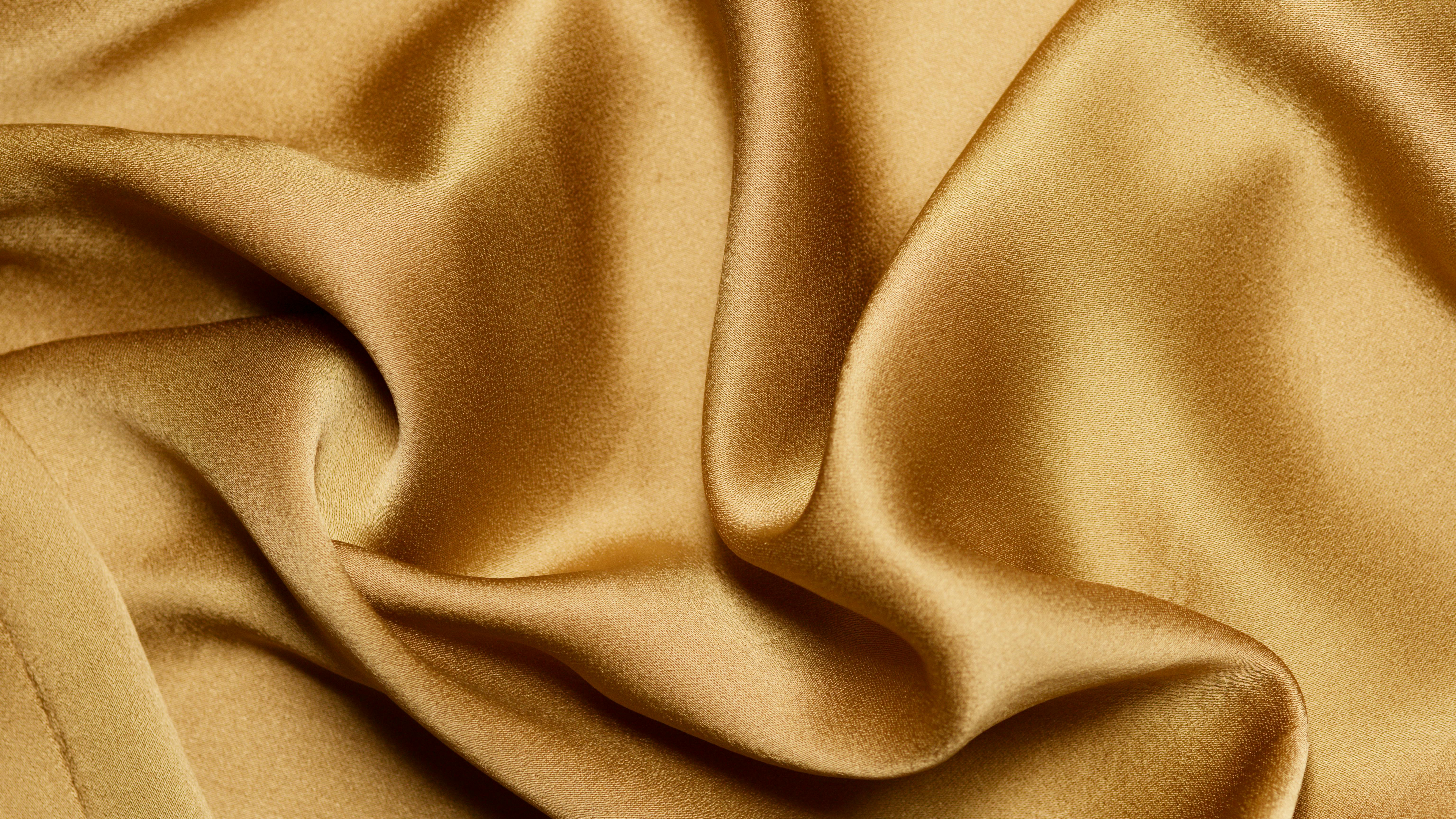 Ein Goldschal | Quelle: Pexels