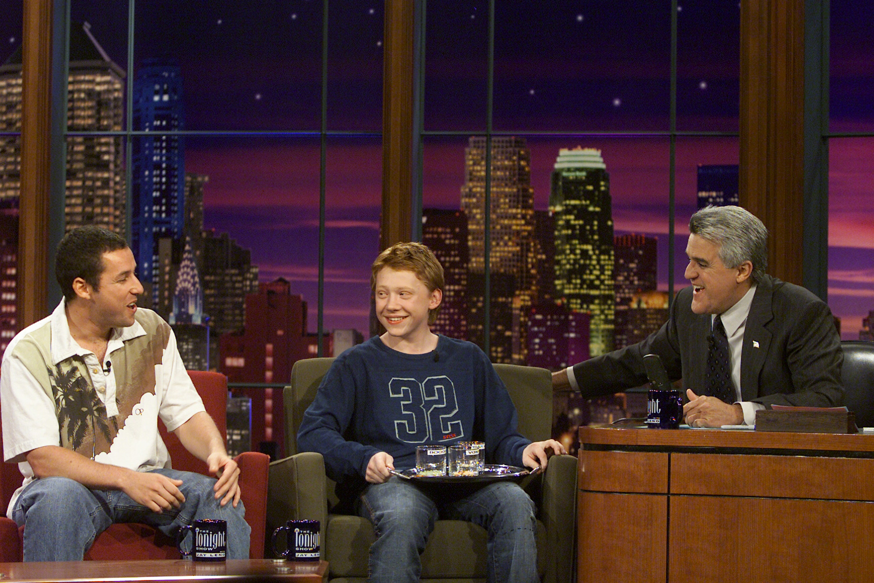 Adam Sandler und Rupert Grint während eines Interviews mit Moderator Jay Leno in der