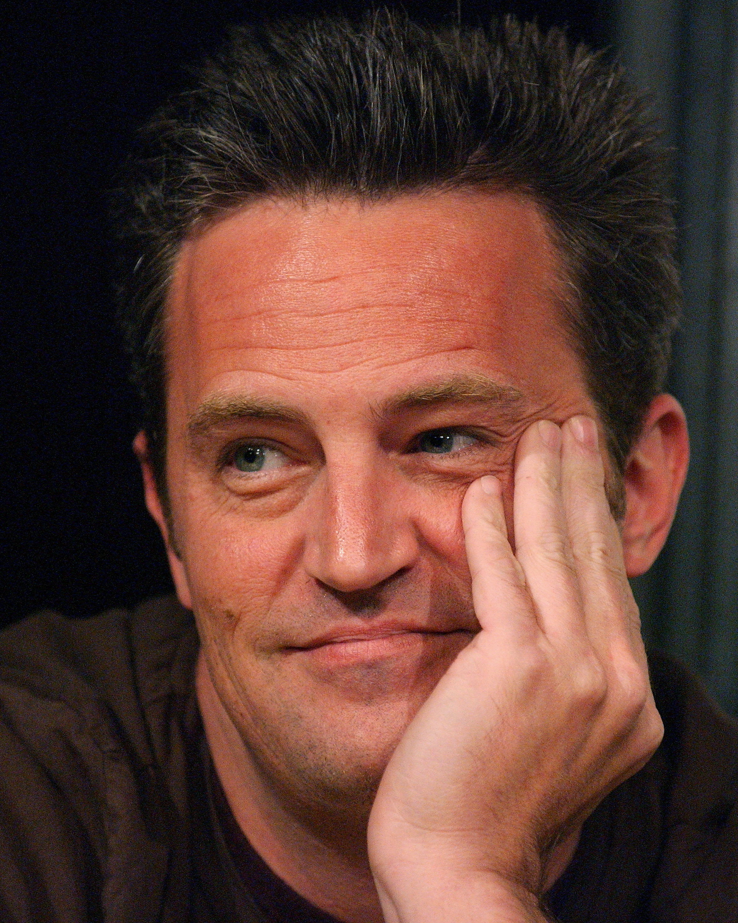 Matthew Perry spielt The Match Game am 9. November 2007 in Hollywood, Kalifornien | Quelle: Getty Images