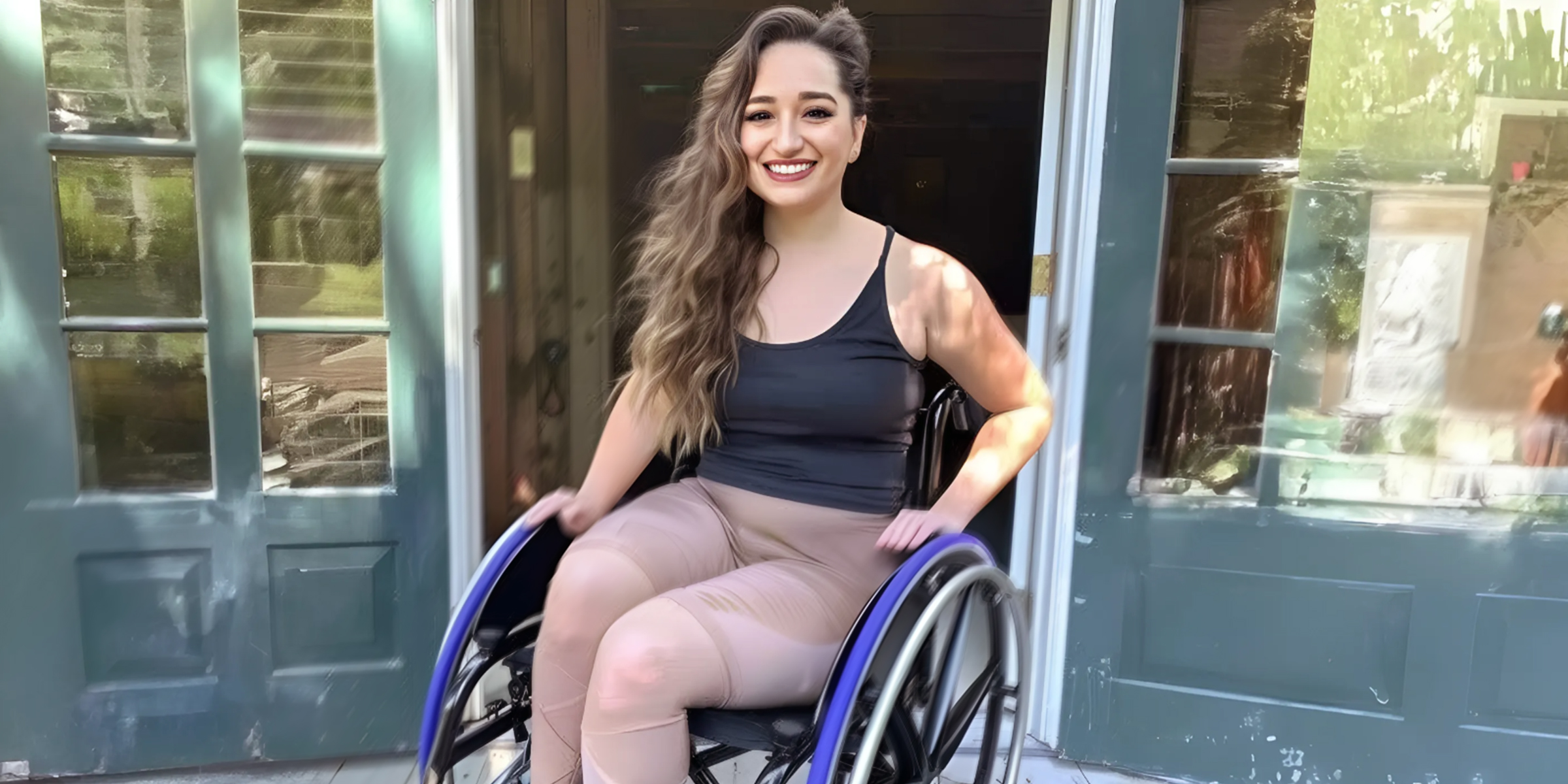 Eine Frau in einem Rollstuhl | Quelle: Amomama