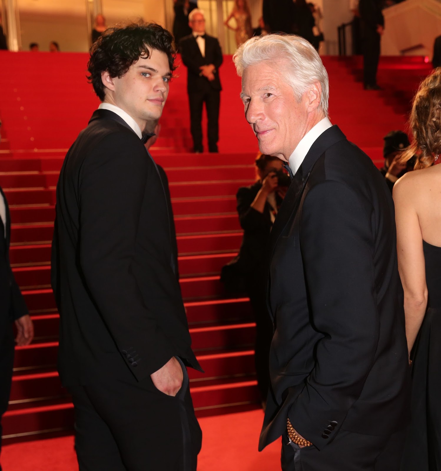 Homer James Jigme und Richard Gere auf dem roten Teppich von "Oh, Canada" während der 77. jährlichen Filmfestspiele von Cannes am 17. Mai 2024 in Frankreich. | Quelle: Getty Images