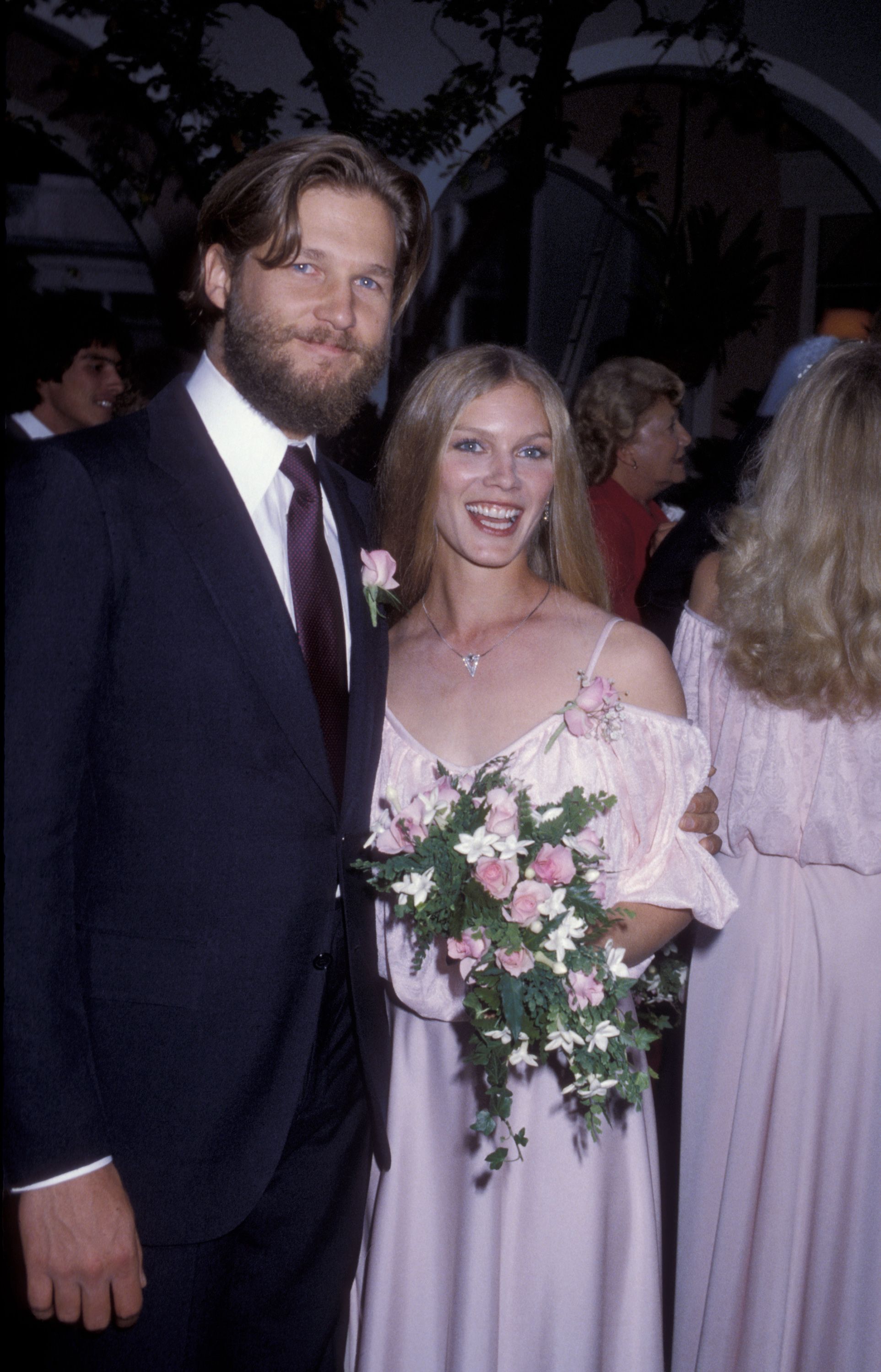 Jeff und Susan Bridges bei der Hochzeit von Cindy Bridges am 31. August 1979. | Quelle: Getty Images