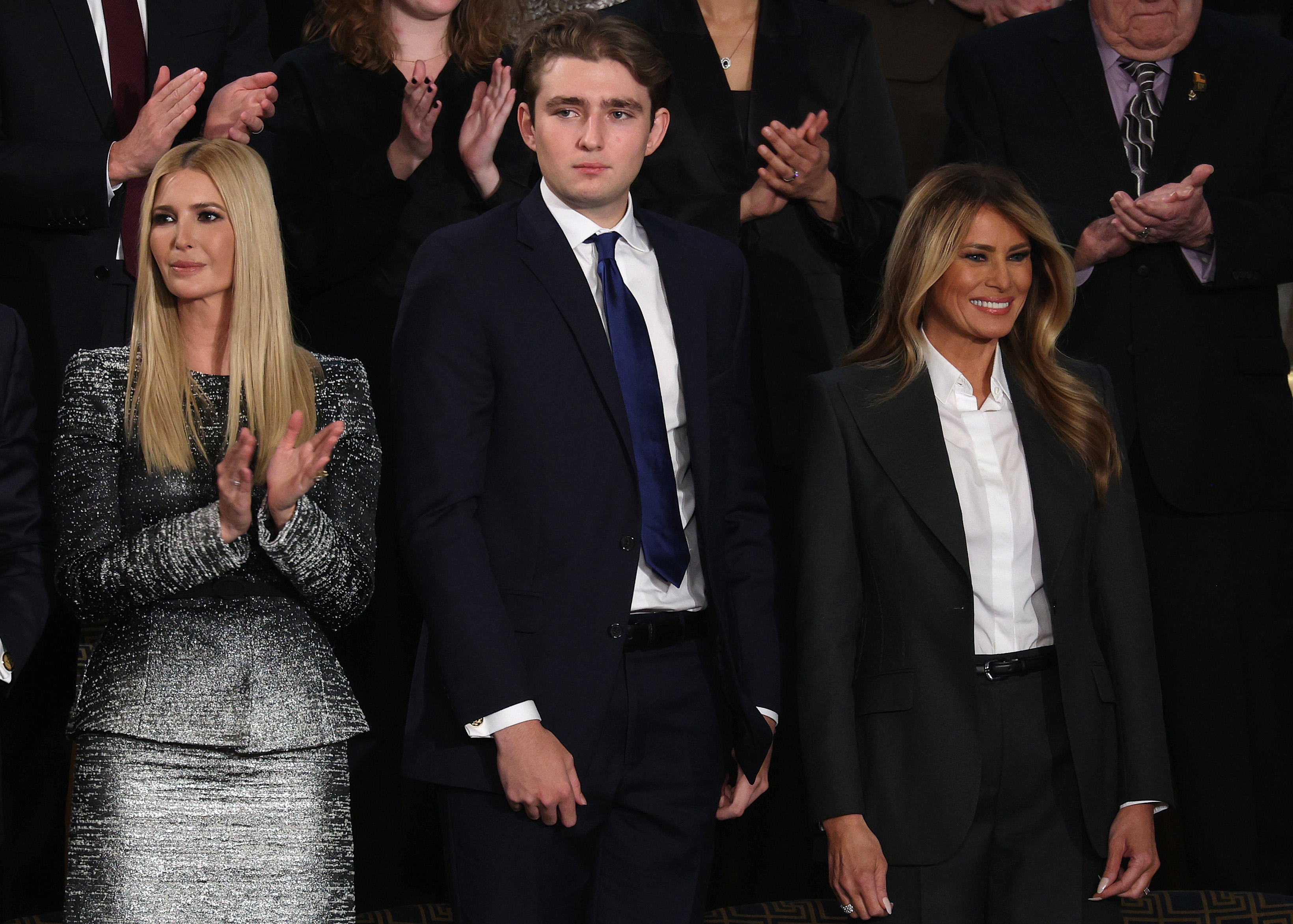 Ivanka, Barron und Melania Trump bei der Rede zur Lage der Nation während einer gemeinsamen Sitzung des Kongresses im US-Kapitol am 24. Februar 2026 in Washington, DC. | Quelle: Getty Images