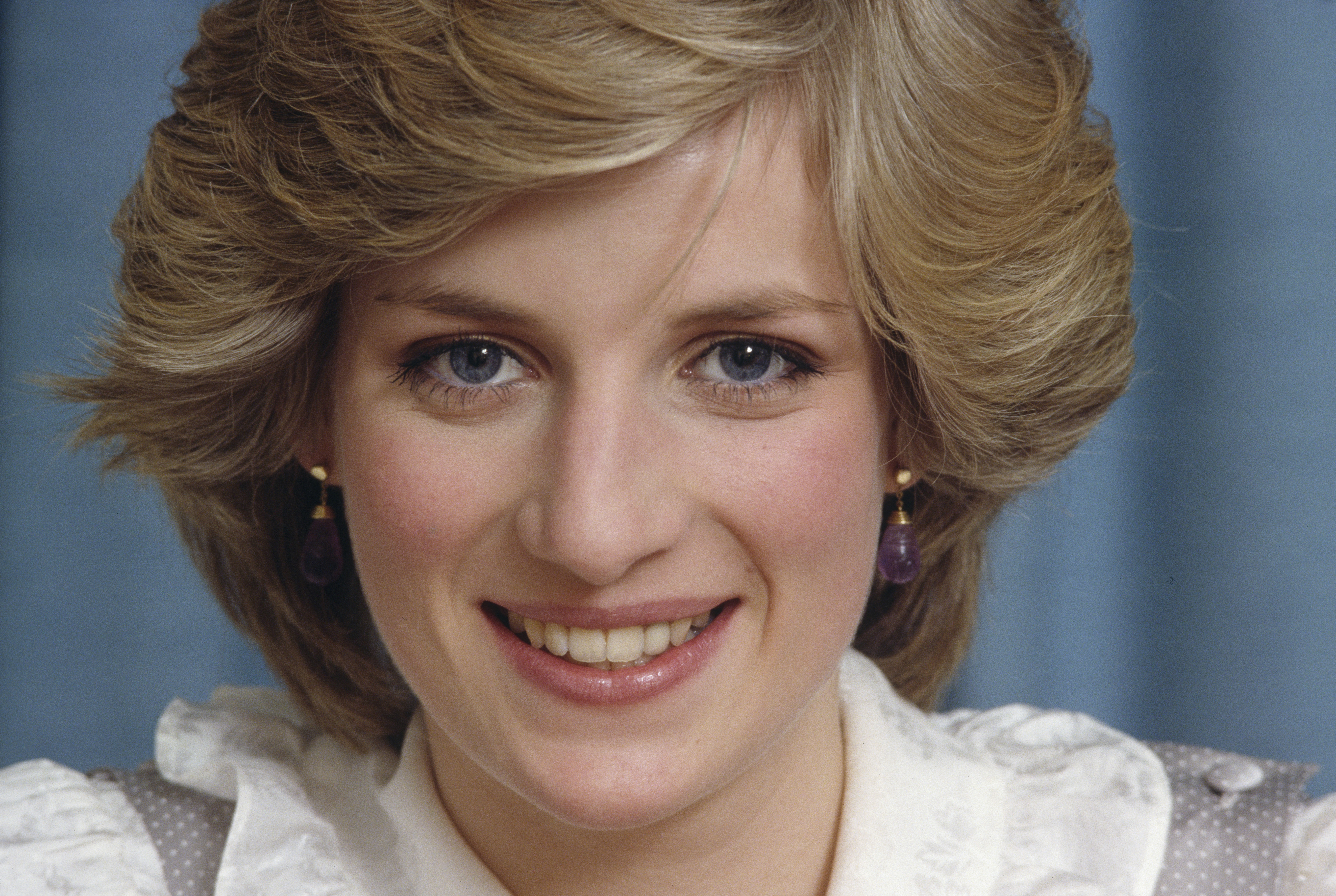 Prinzessin Diana im Februar 1983 zu Hause im Kensington Palace, London. | Quelle: Getty Images