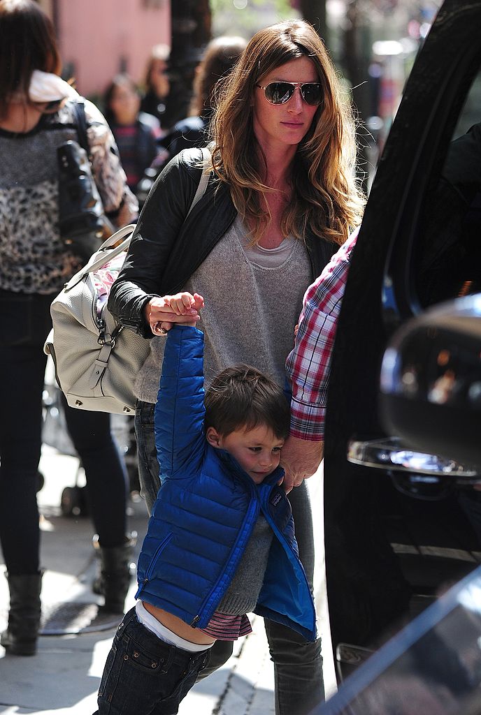 Gisele Bündchen und Benjamin Brady werden am 14. April 2013 im West Village in New York City gesehen. (Foto: Alo Ceballos/FilmMagic)