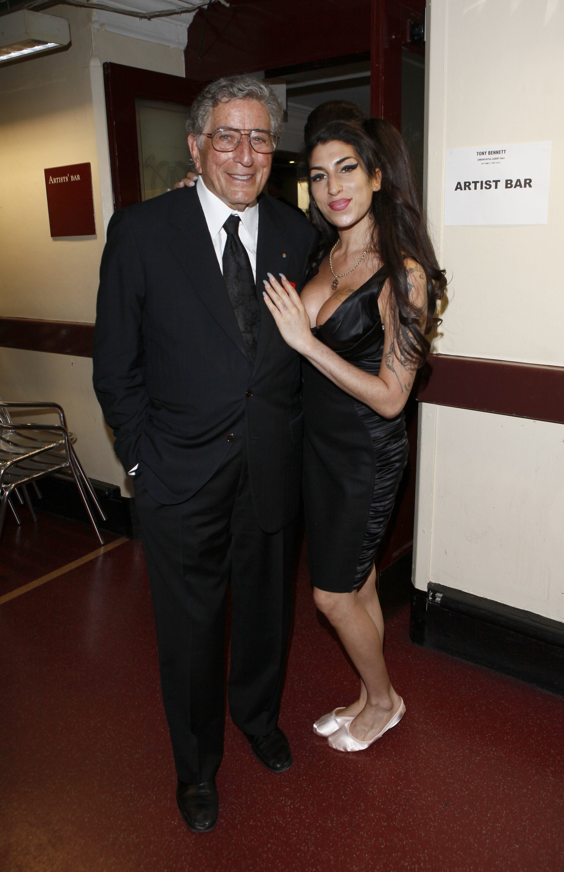 Tony Bennett und Amy Winehouse besuchen die After-Show-Party für Tony Bennetts Konzert in der Royal Albert Hall am 1. Juli 2010 | Quelle: Getty Images