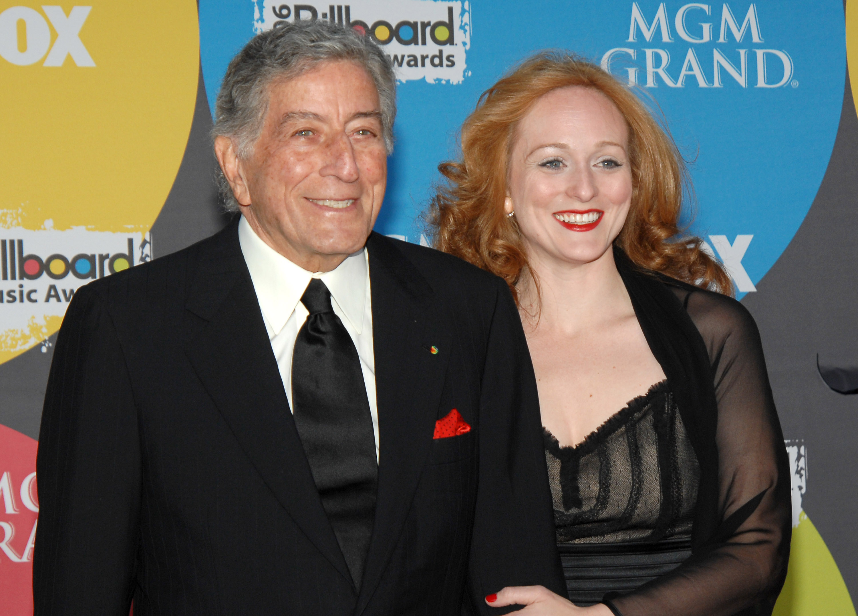 Tony und Antonia Bennett bei den Billboard Music Awards 2006 in Las Vegas, Nevada. | Quelle: Getty Images