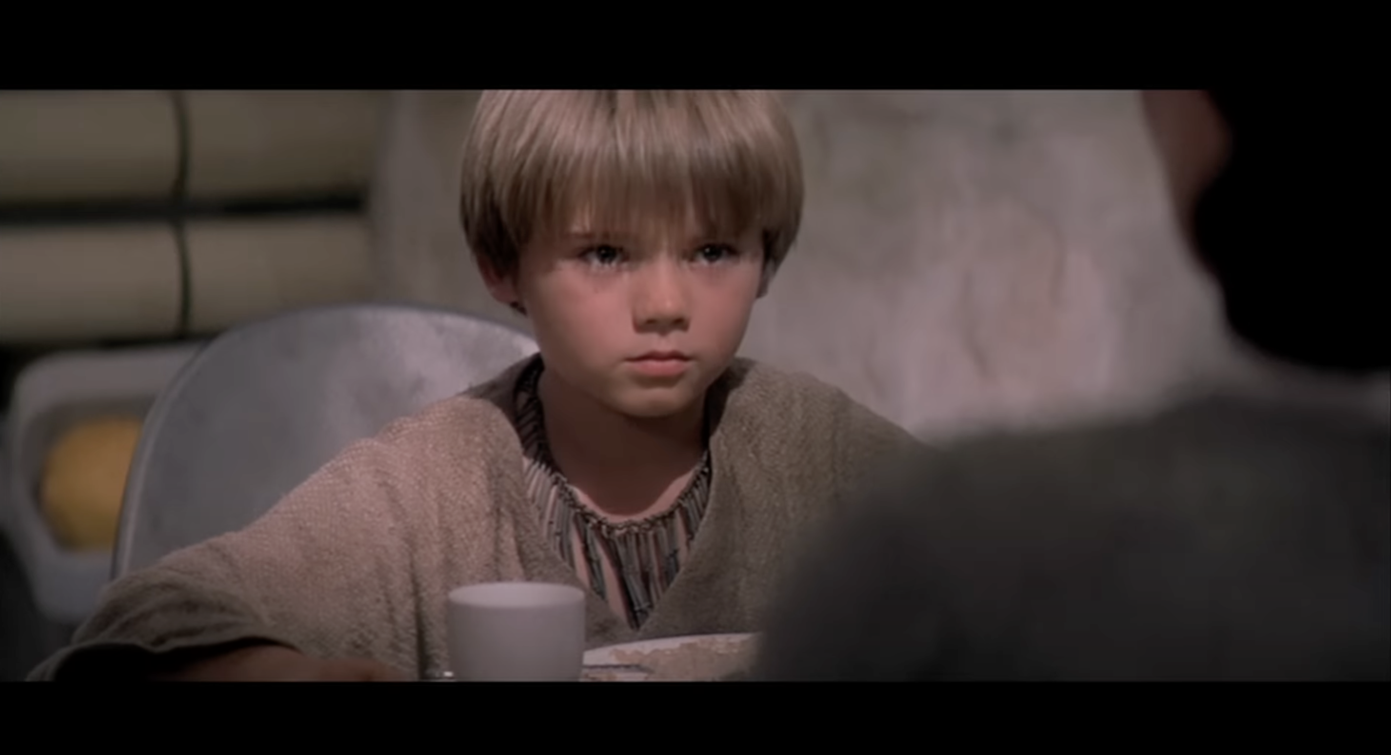 Jake Lloyd als junger Anakin Skywalker in "Star Wars Episode I: Die dunkle Bedrohung", zu sehen in einem Video vom 6. Juli 2012 | Quelle: YouTube/StarWars