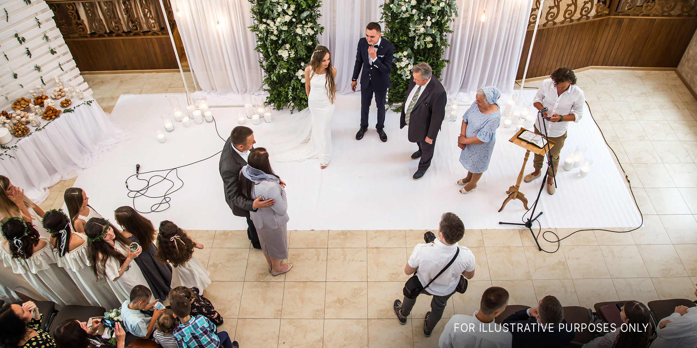 Eine Hochzeitszeremonie | Quelle: Shutterstock