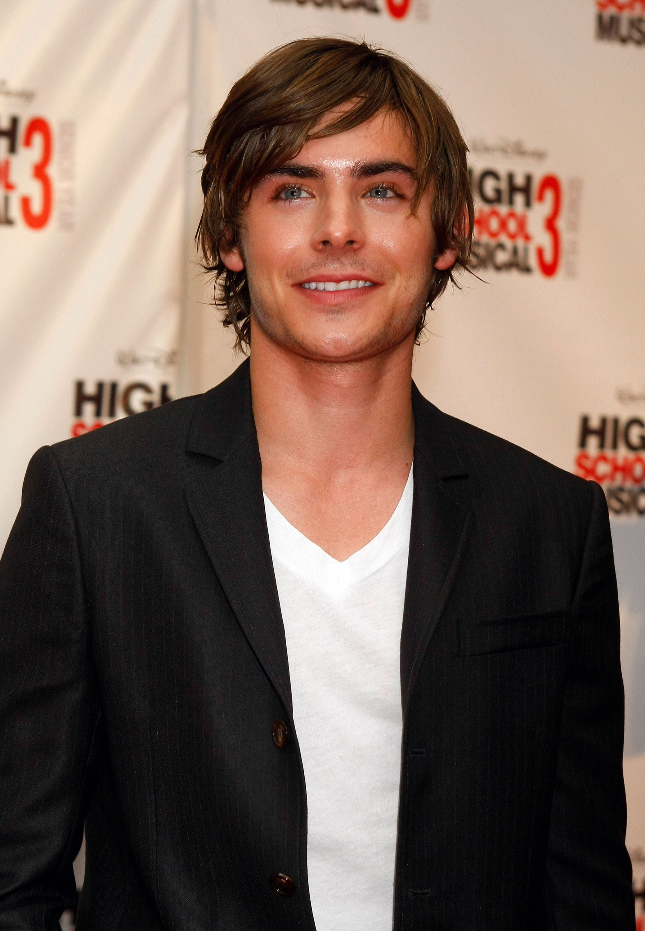 Zac Efron bei der Premiere von "High School Musical 3: Senior Year" am 12. November 2008 in Melbourne, Australien | Quelle: Getty Images