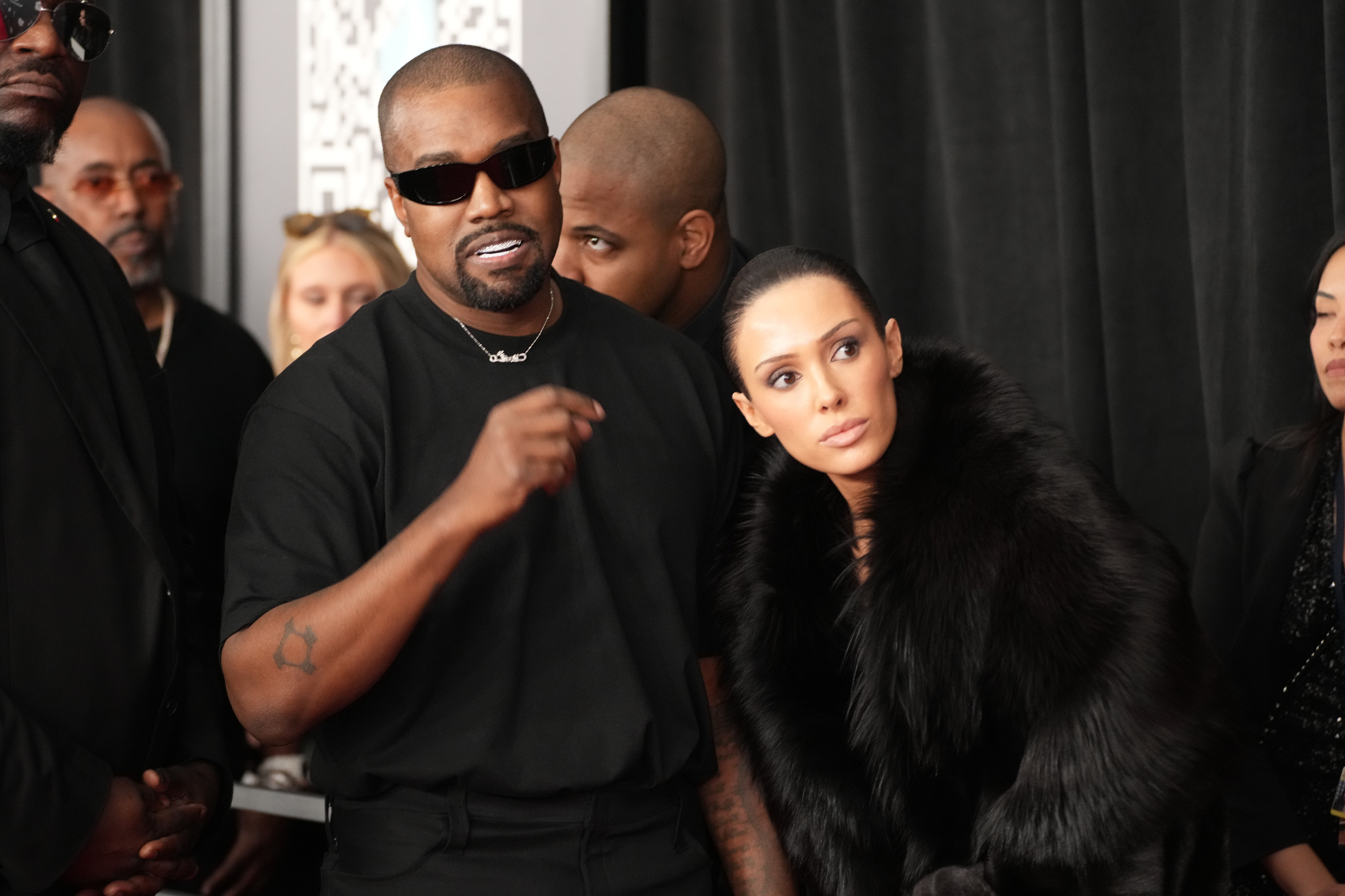 Kanye West und Bianca Censori besuchen die 67. Grammy Awards in Los Angeles am 2. Februar 2025 | Quelle: Getty Images