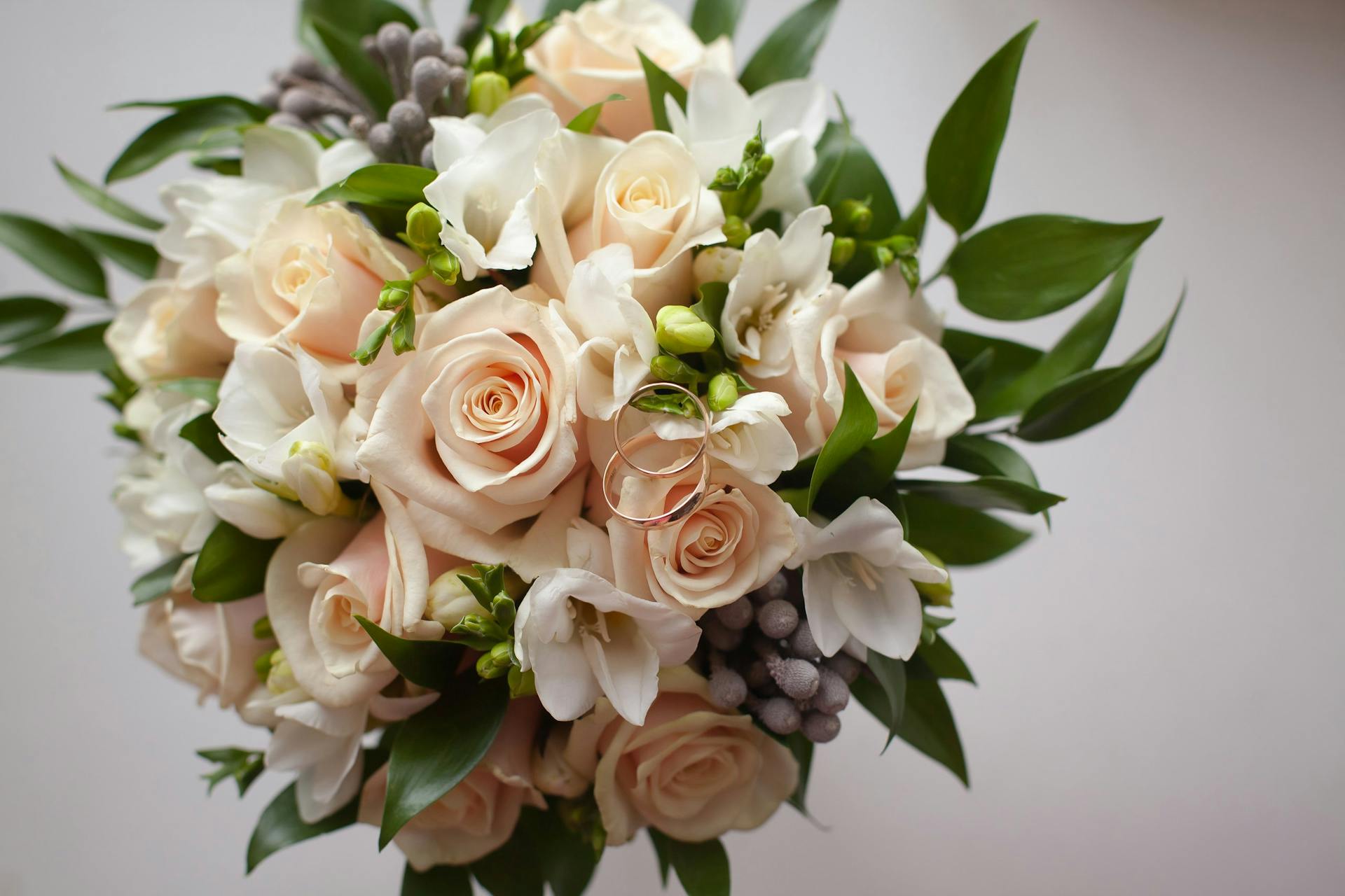 Ein Blumenarrangement | Quelle: Pexels