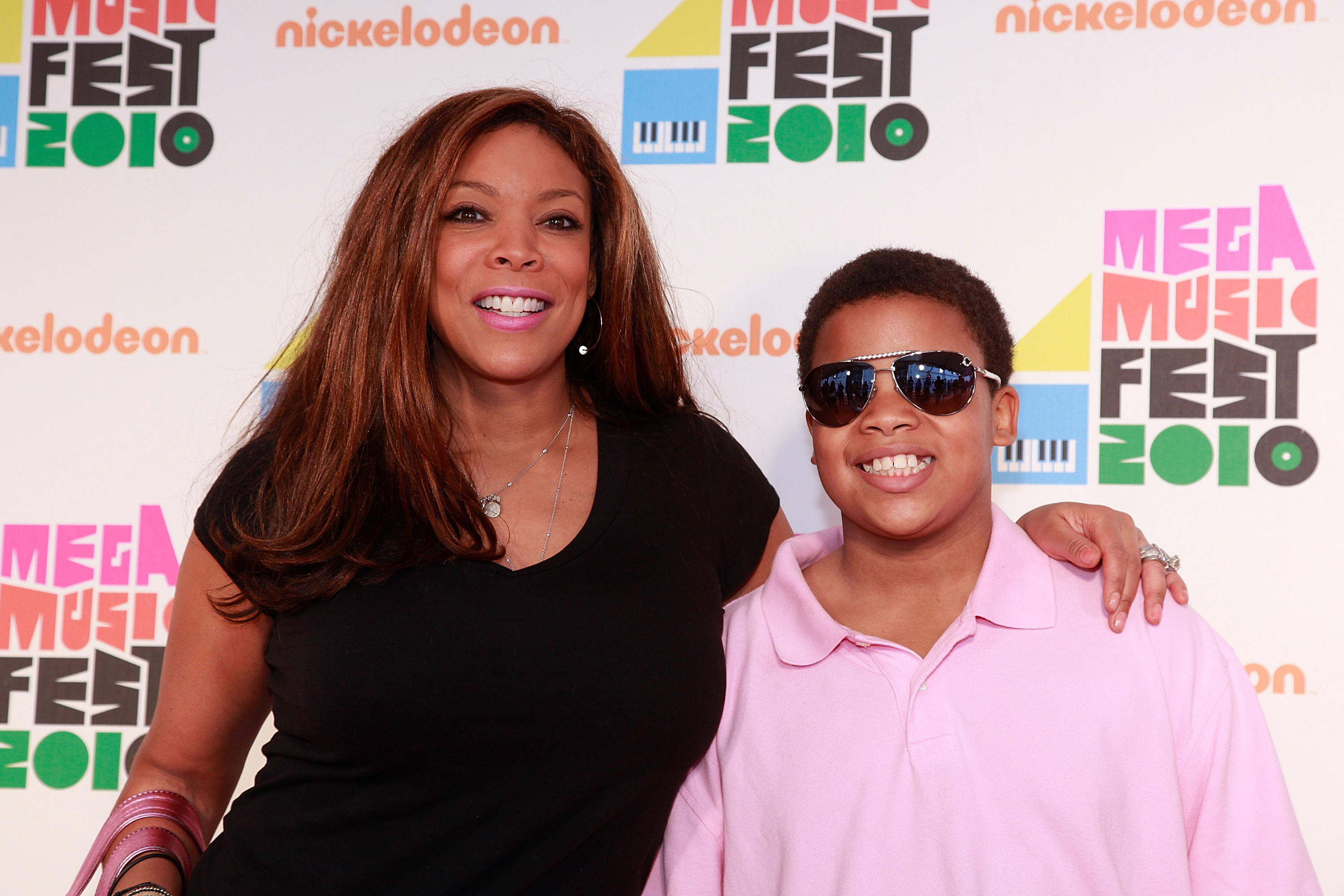 Wendy Williams und ihr Sohn Kevin Hunter, Jr. beim Nickelodeon Mega Music Fest am 22. Mai 2010 im Stadtteil Brooklyn in New York City | Quelle: Getty Images
