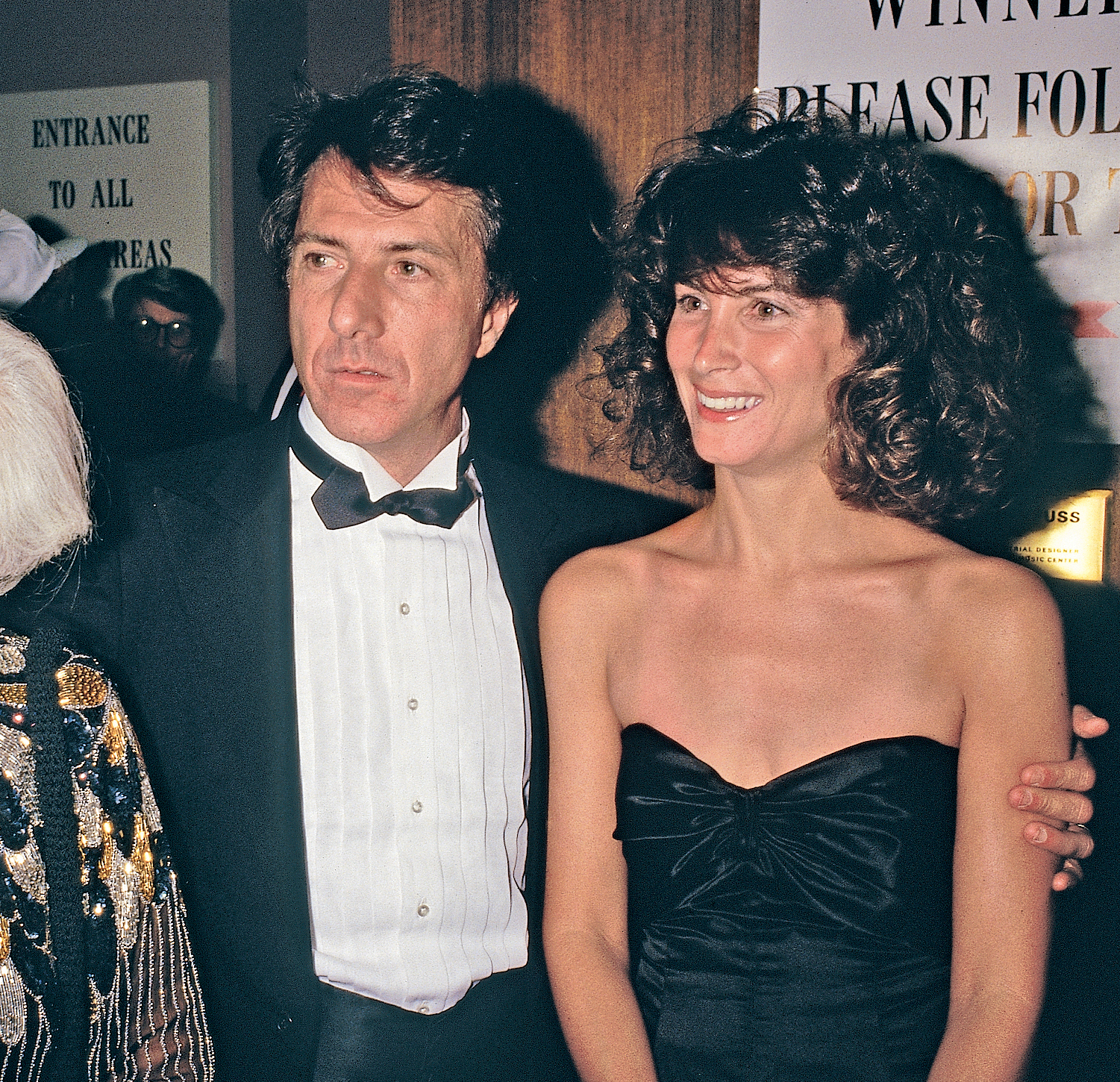 Der Schauspieler und die Frau bei der Oscarverleihung 1987. | Quelle: Getty Images
