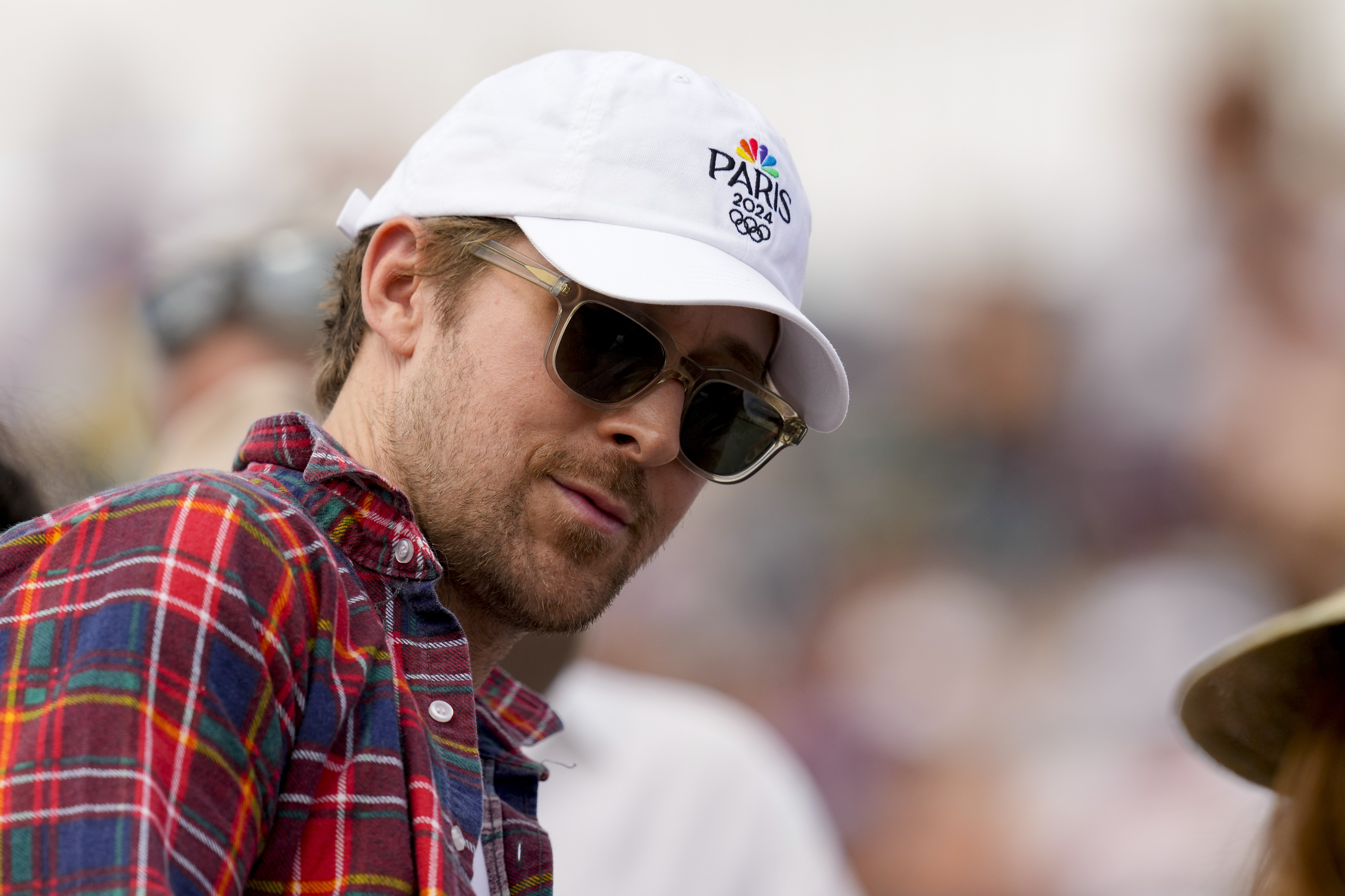 Ryan Gosling beim Finale der Dressurkür im Schloss von Versailles während der Olympischen Spiele 2024 in Paris am 4. August 2024 | Quelle: Getty Images