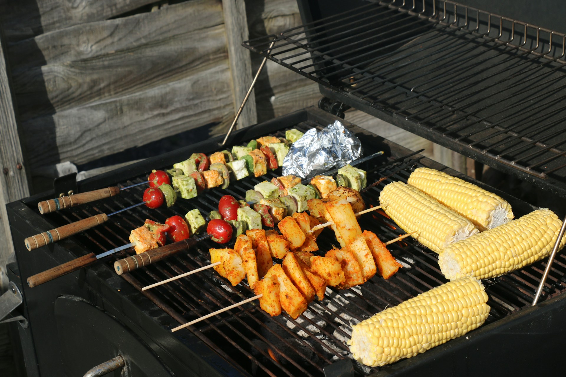 Ein Barbecue-Grill | Quelle: Unsplash