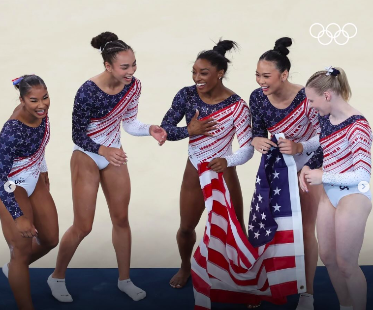 Das US-Turnerinnenteam bei den diesjährigen Olympischen Spielen in Paris, gepostet am 30. Juli 2024 | Quelle: Instagram/olympics und usagym