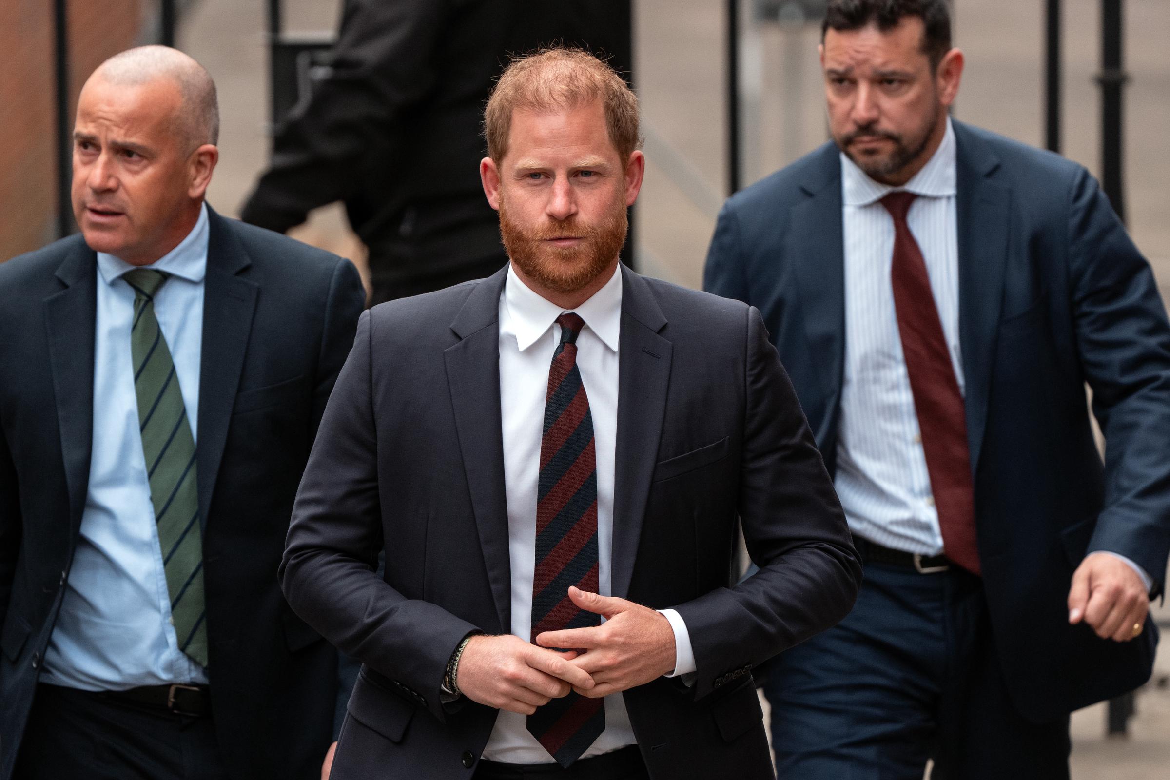 Der Herzog von Sussex bei den Royal Courts of Justice am 9. April 2025 in London, England. | Quelle: Getty Images