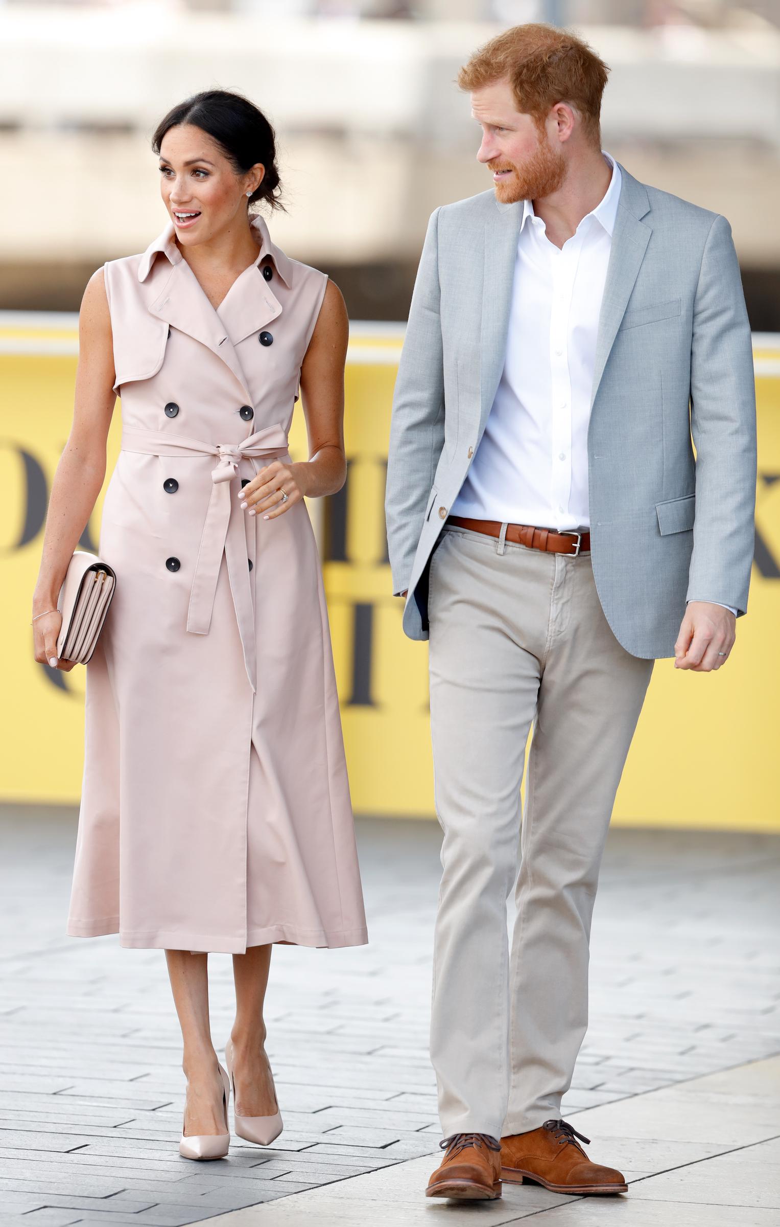 Meghan und Harry besuchen die Nelson Mandela Centenary Exhibition am 17. Juli 2018 in London, England | Quelle: Getty Images