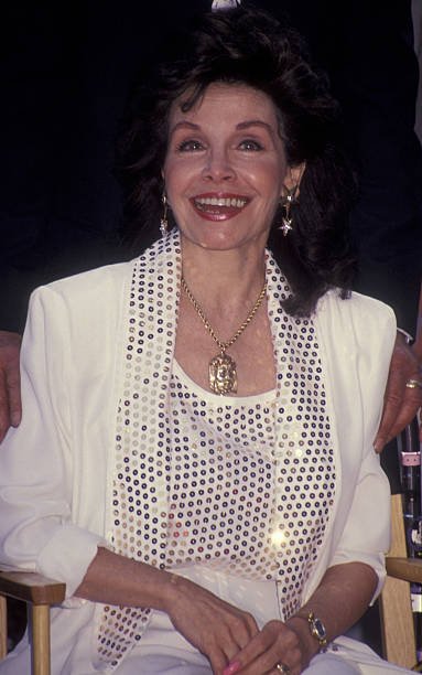 Die Schauspielerin Annette Funicello besucht die Hollywood Walk of Fame Zeremonie in Hollywood, Kalifornien am 14. September 1993. | Quelle: Getty Images