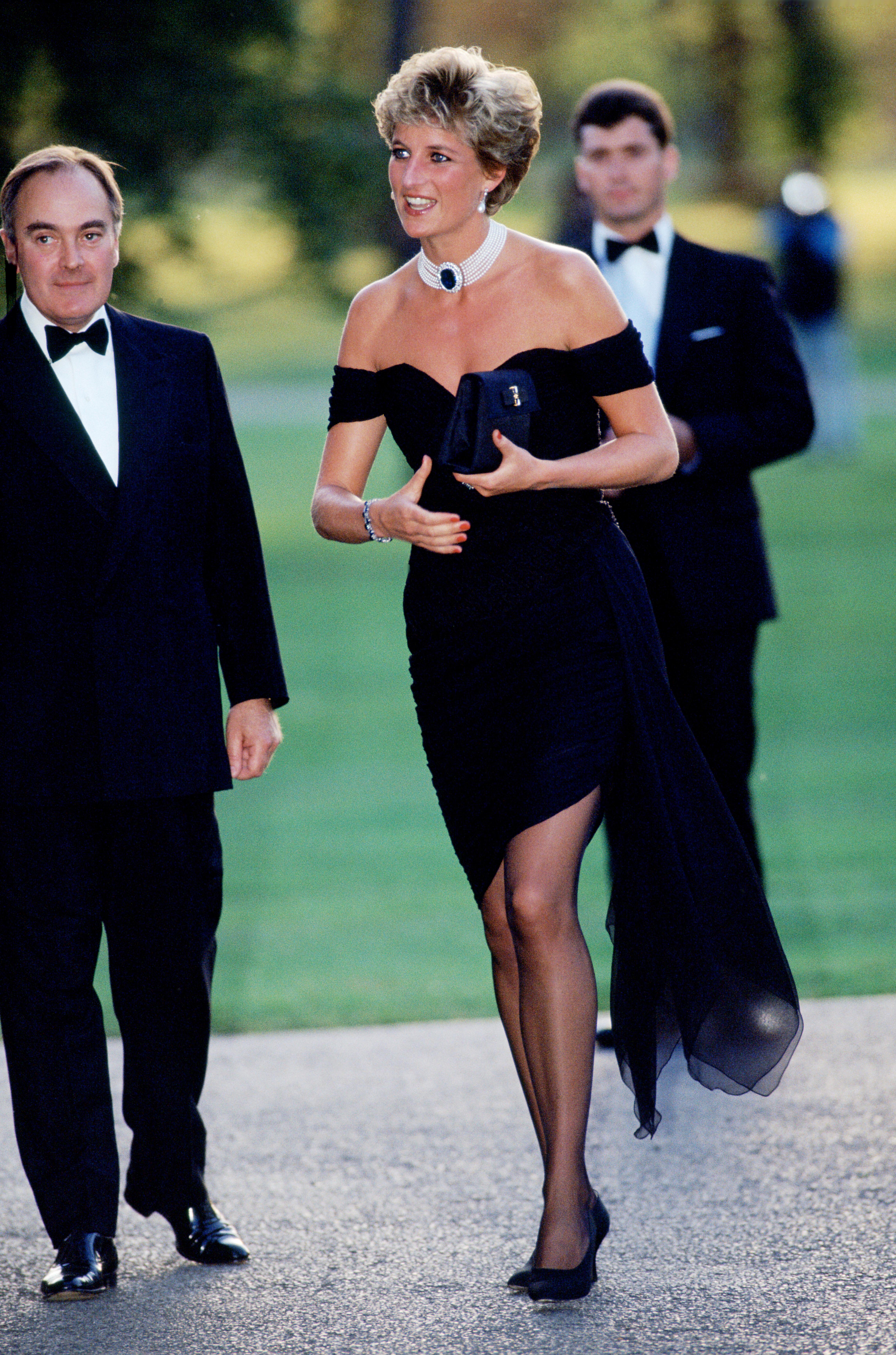 Prinzessin Diana besucht eine Gala in der Serpentine Gallery im Hyde Park, London, am 29. Juni 1994 | Quelle: Getty Images