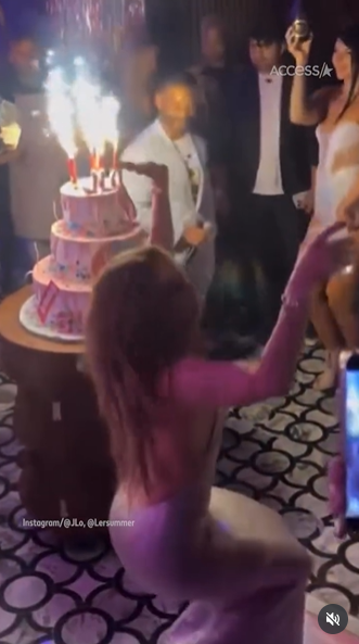 Jennifer Lopez in einem Beitrag vom 24. Juli 2025. | Quelle: Instagram/accesshollywood